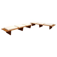 Paire de banquettes Tokyo de Charlotte Perriand vintage en épingle et tissu