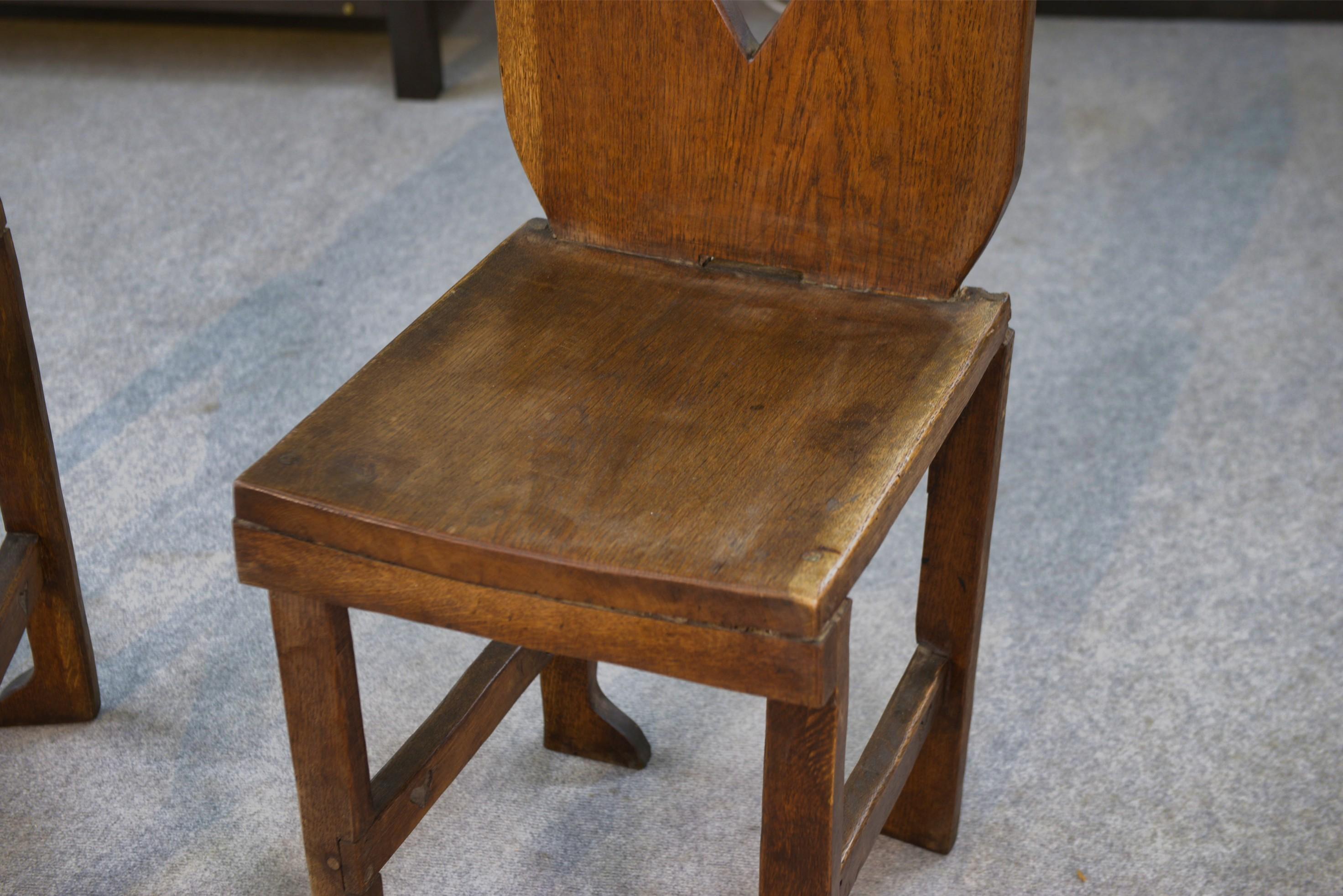 Par de chaises Art Populaire en chêne massif France fin XIXème en Bueno estado para la venta en TOURCOING, FR