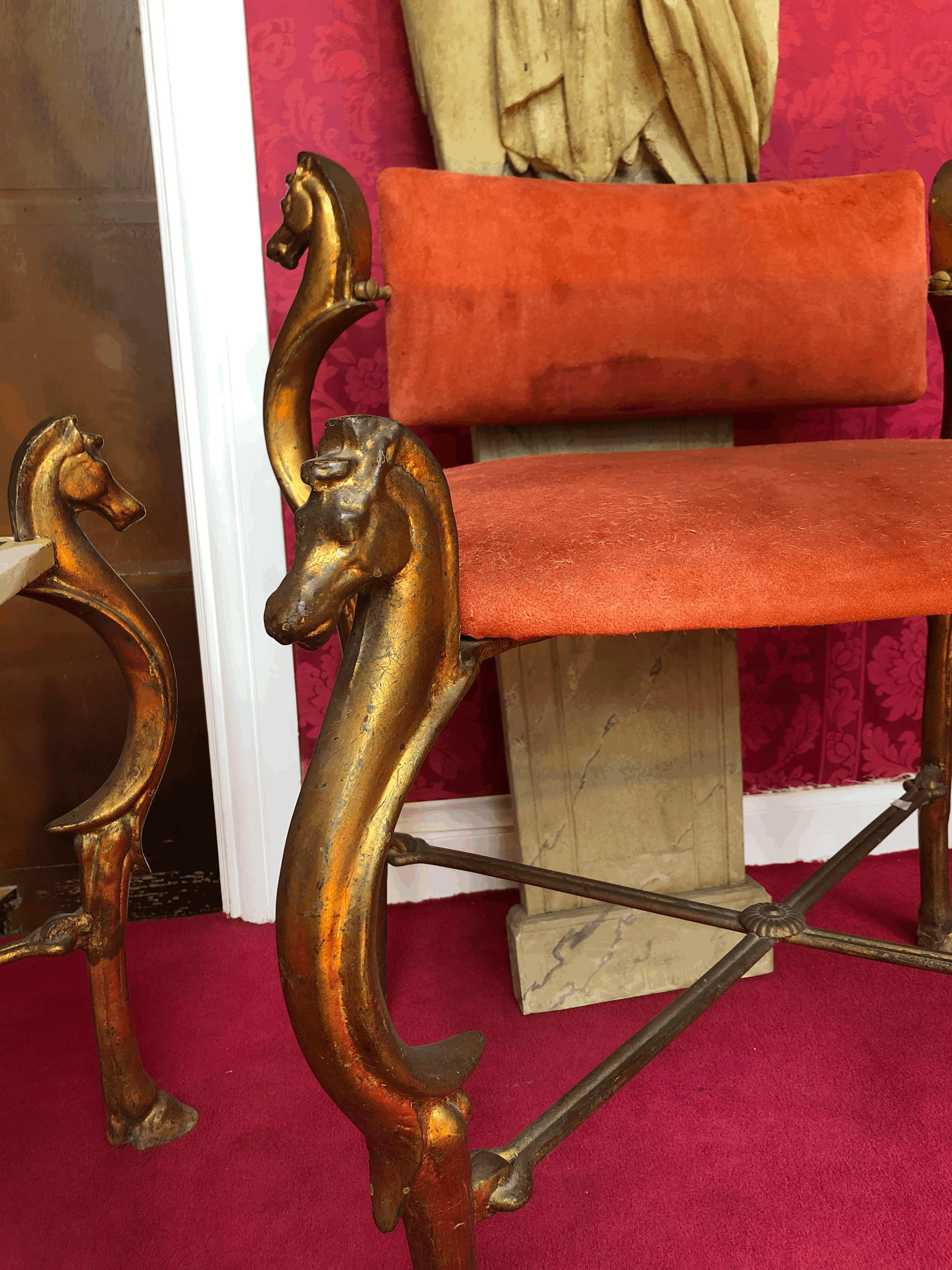 Modern Paire de chaises en métal doré For Sale