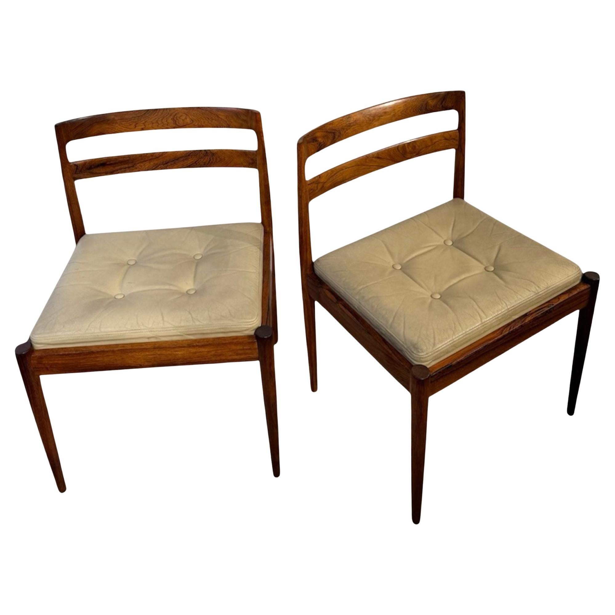 Paire de chaises en palissandre et cuir par Kai Kristiansen en vente