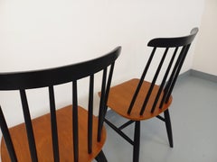 Paire de chaises scandinaves vintage Fanett par Ilmari Tapiovaara en teck