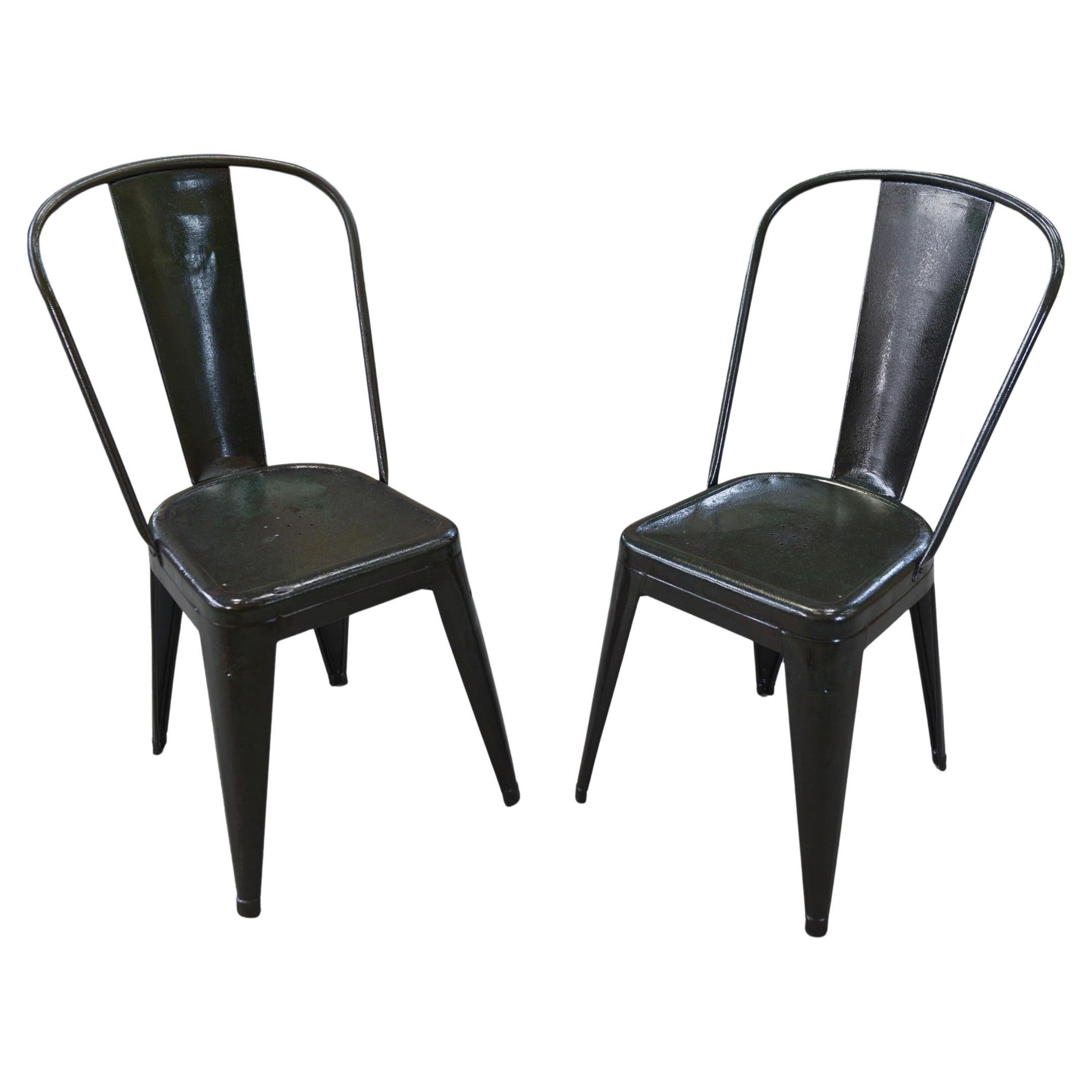 Paire de chaises Tolix par Xavier Pauchard première édition fin 1920's