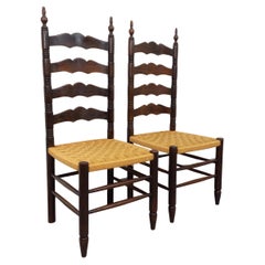 Paire de chaises vintage Arts & Crafts style Antonio Calligaris en bois de chêne