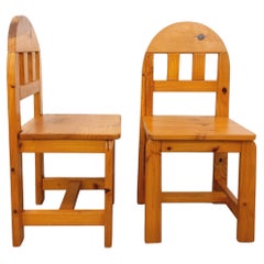 Paire de chaises vintage en pin des années 70 80