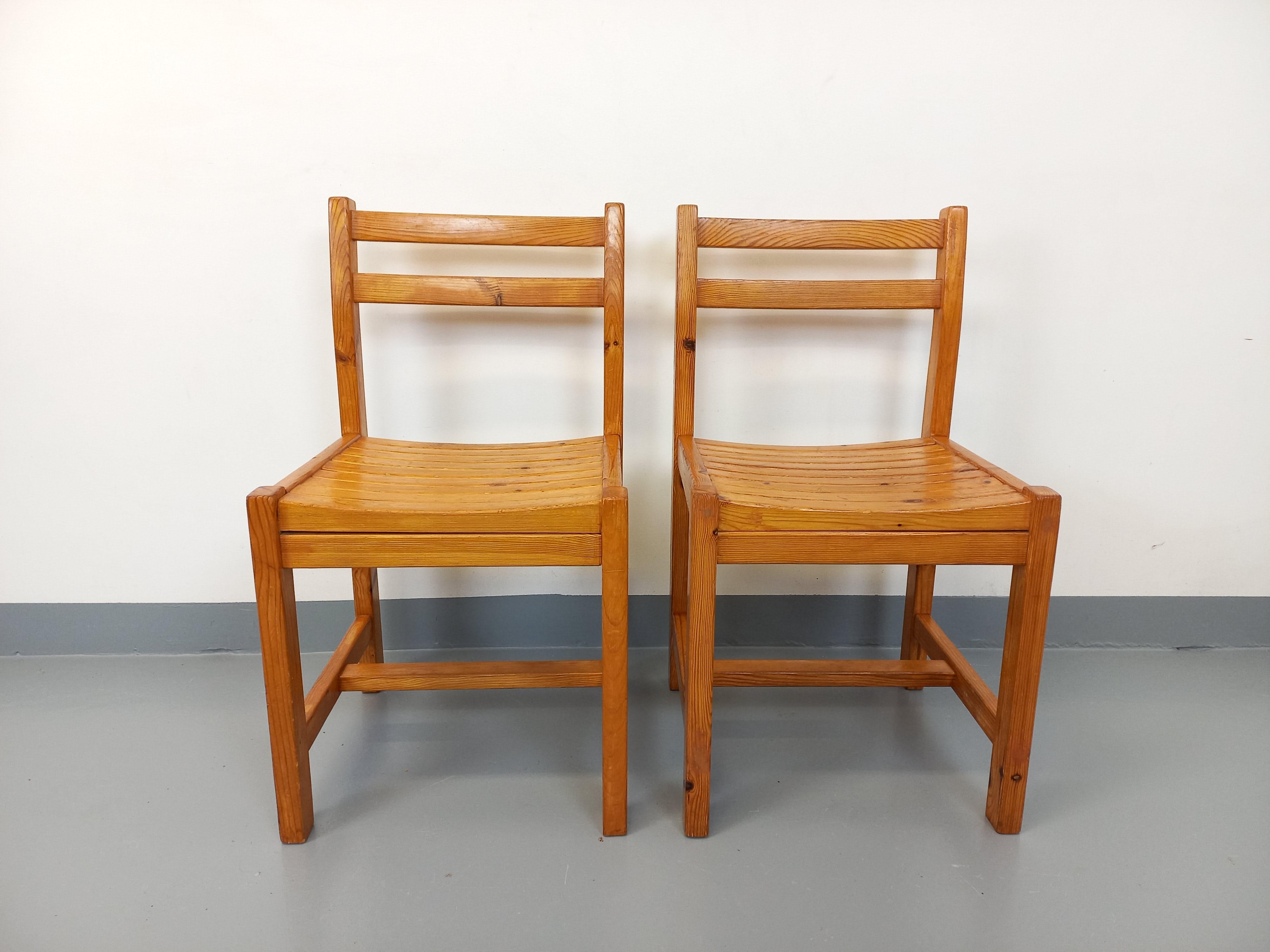 Coppia di chaise vintage in spillo degli anni '70 in vendita 3