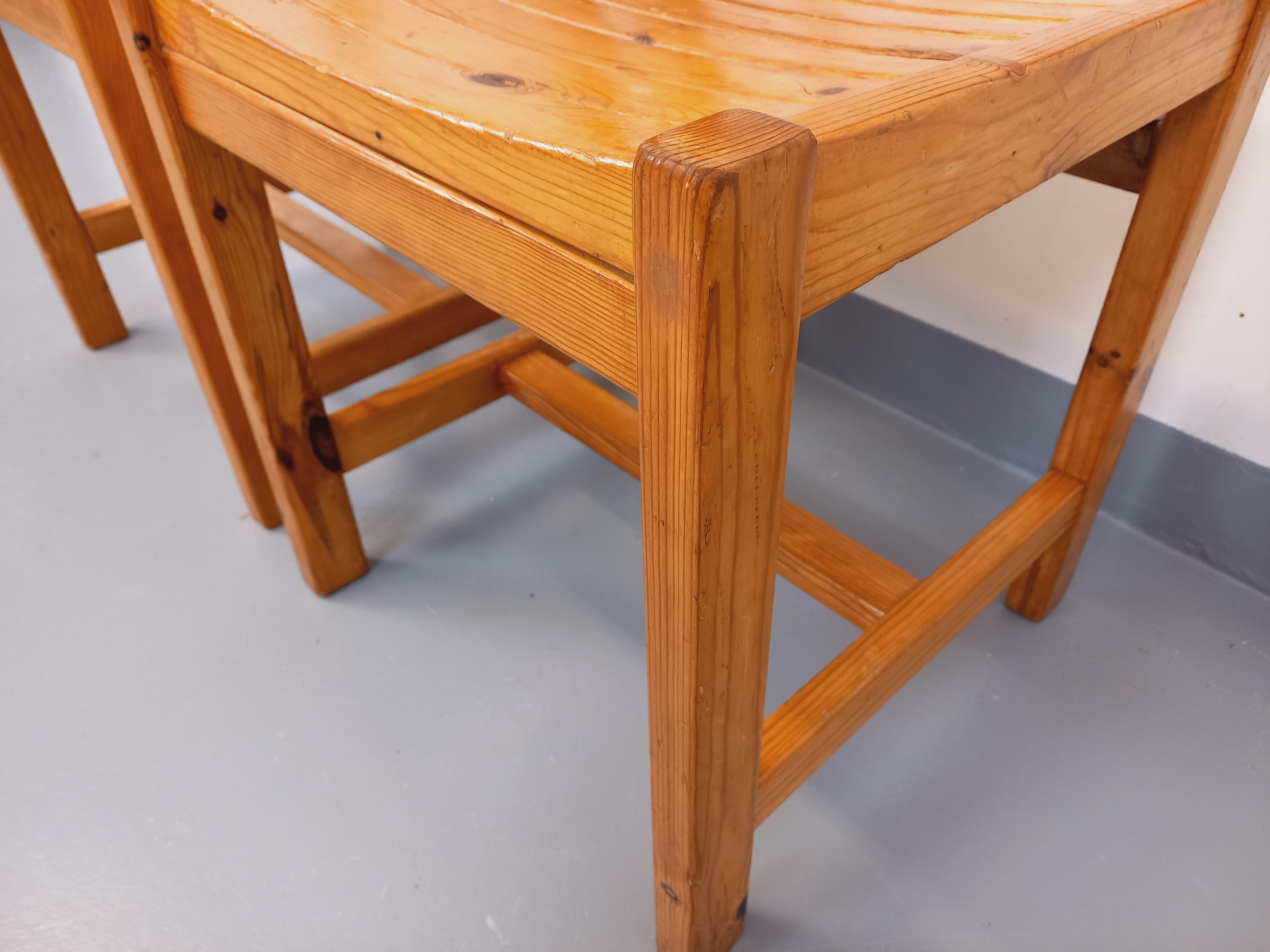 Francese Coppia di chaise vintage in spillo degli anni '70 in vendita