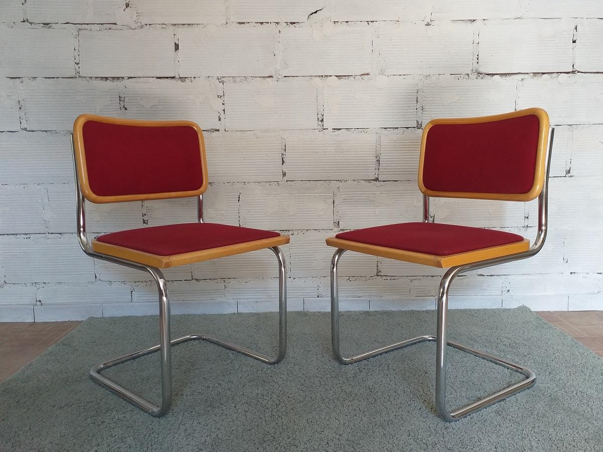 Moderne Paire de chaises vintage en vente
