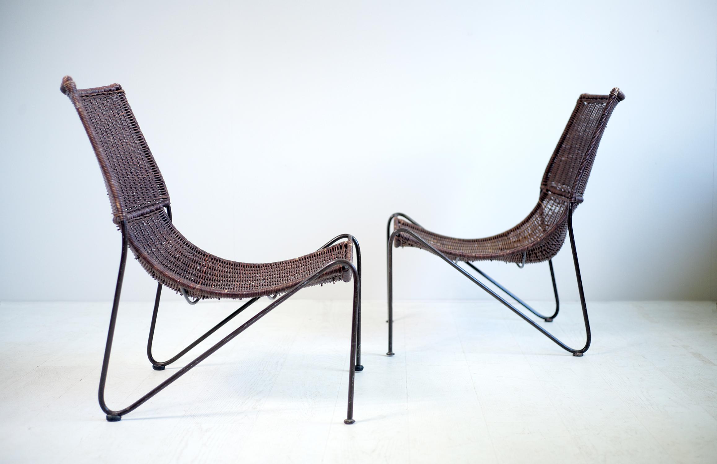 French Pair of rattan fireside chairs, 1950