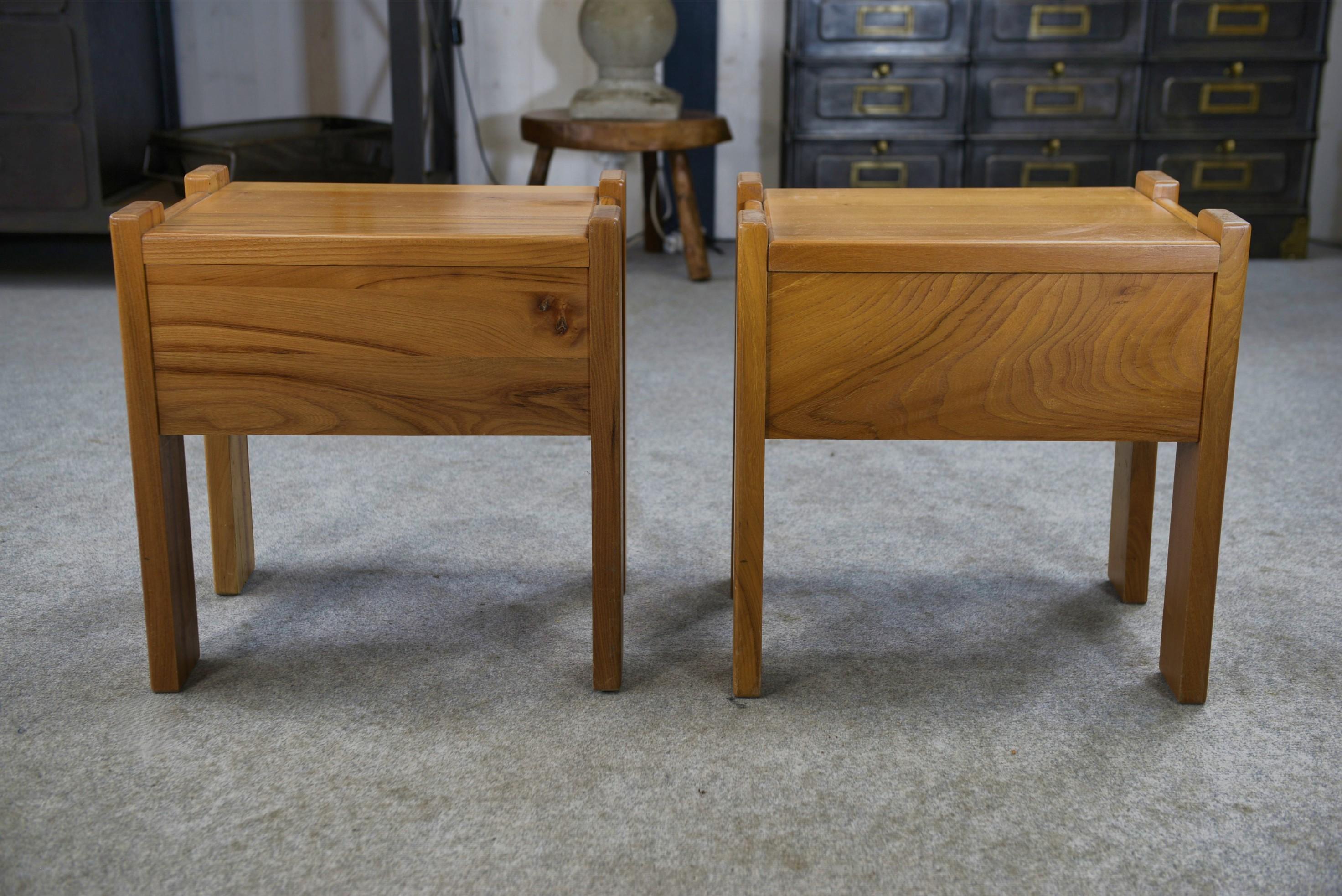 Paire de chevets en orme pour Maison REGAIN 1970's For Sale 1