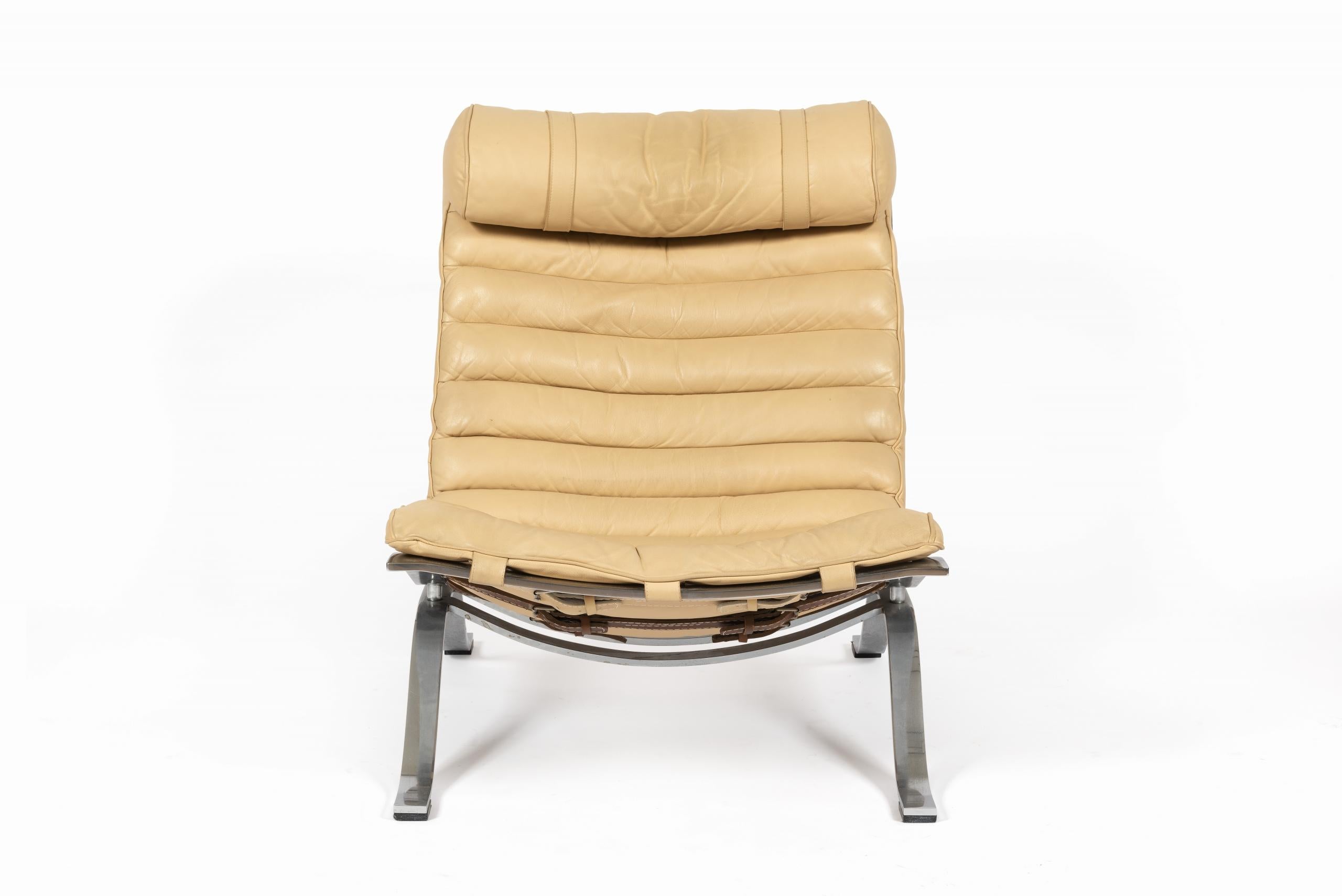 Paire de fauteuils Avec Ottoman “Ari”par Arne Norell Pour Norell Møbel AB In Good Condition For Sale In Bruxelles, BE
