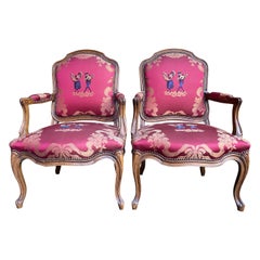 Paire De Fauteuils Cabriolets De Style Louis XV