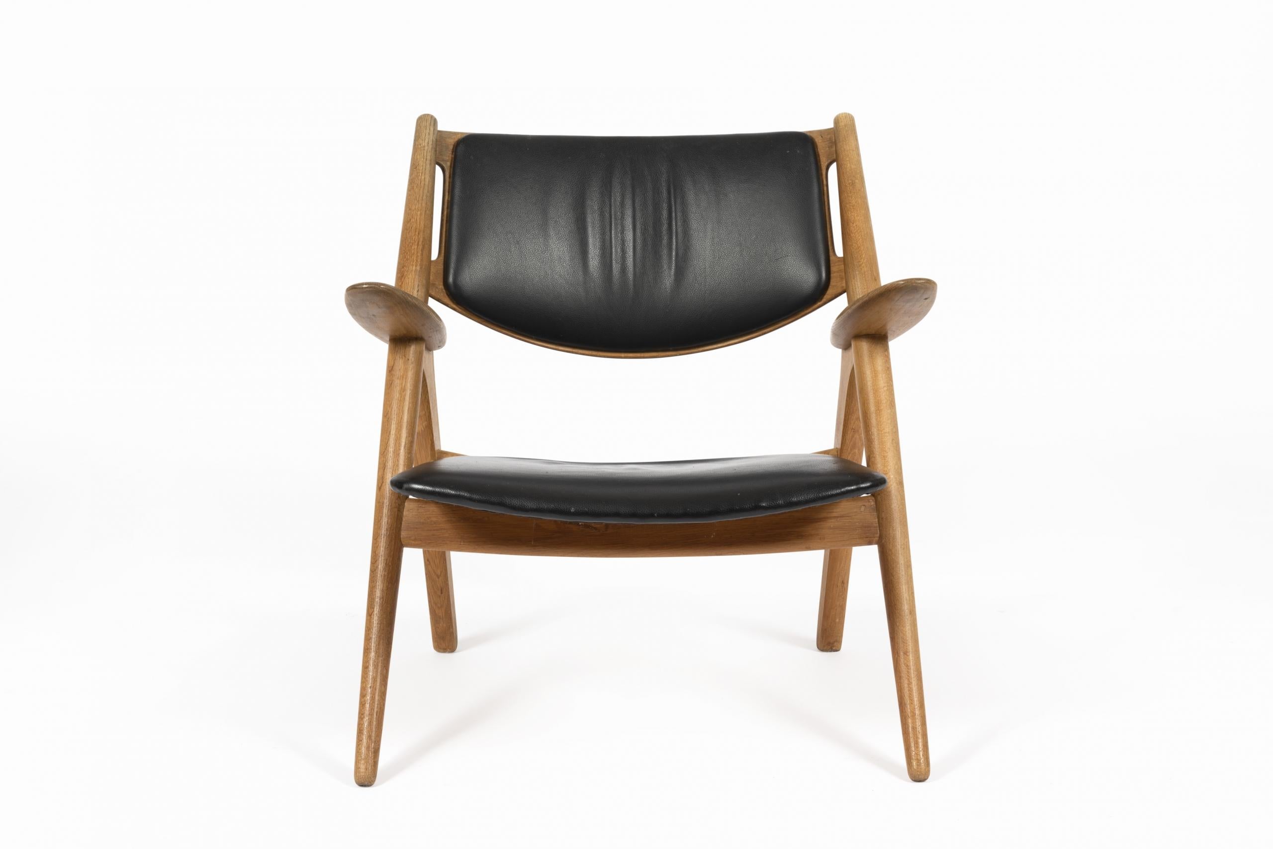 Danish Paire de fauteuils “Ch28” Par Hans J. Wegner Pour Carl Hansen & Søn For Sale
