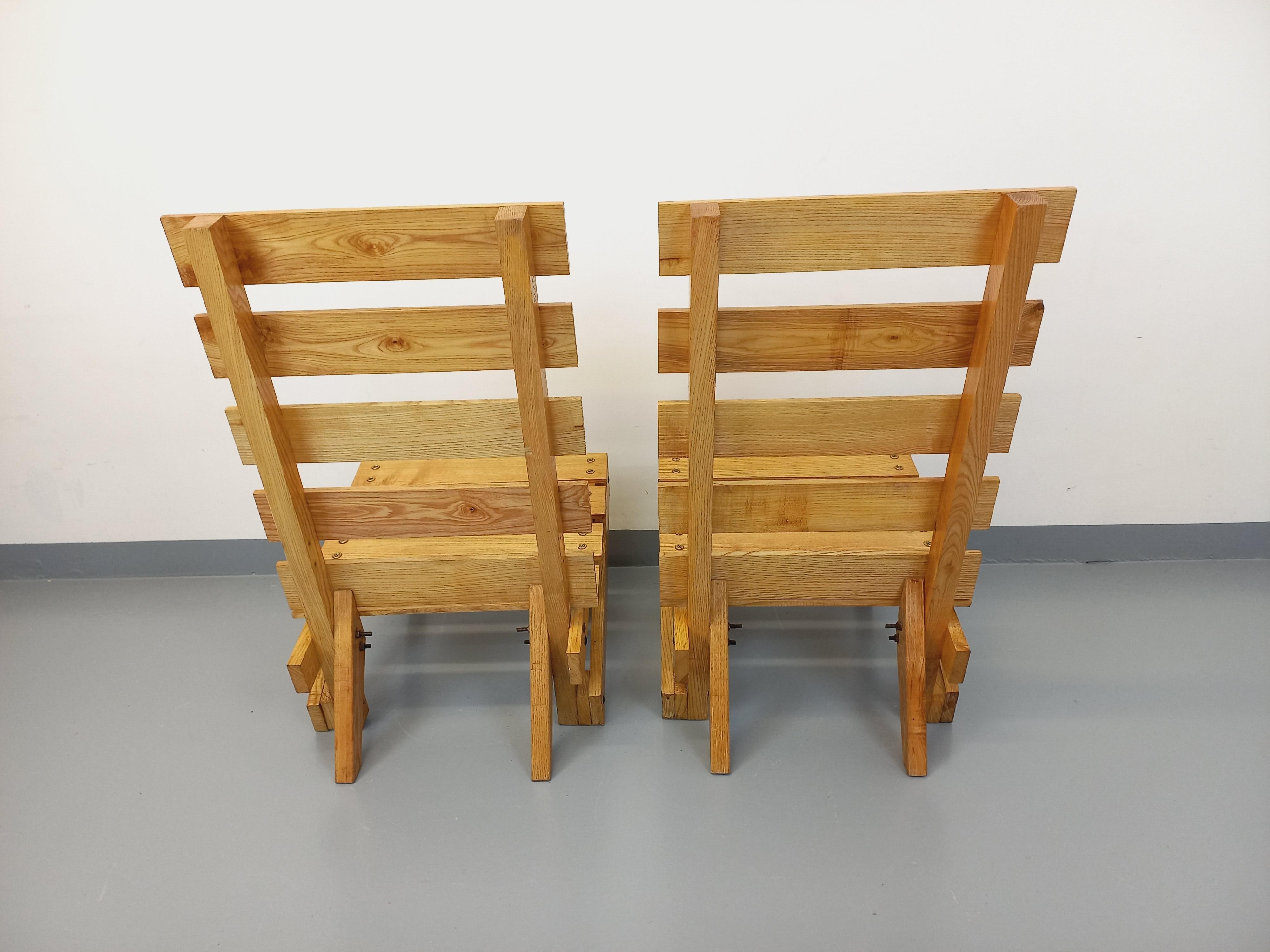 Paar brutalistische Fahrstühle aus Holz aus den 60er Jahren (Französisch) im Angebot