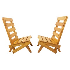 Paire de fauteuils chauffeuses brutalistes à lattes vintage en bois années 60