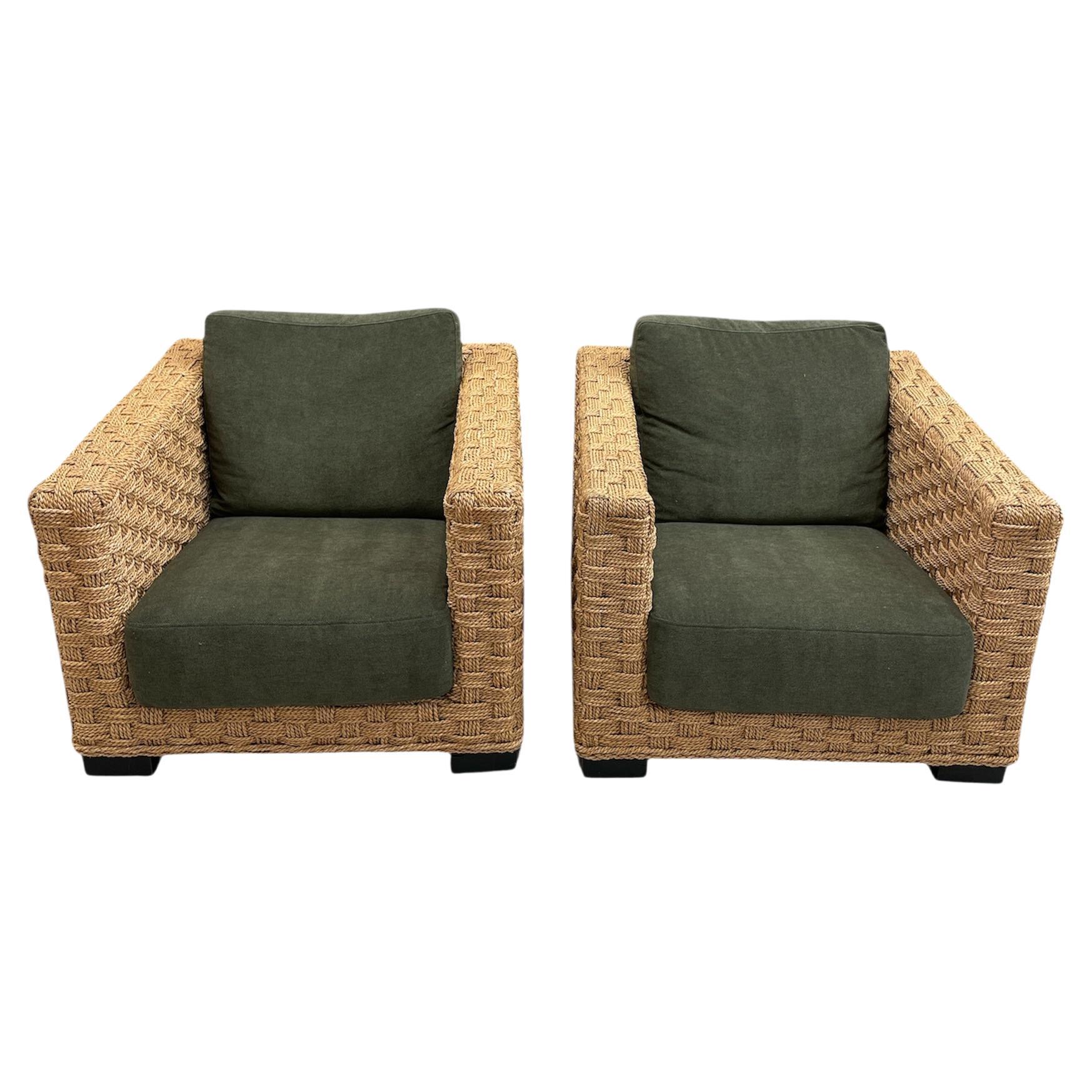 Paire de Fauteuils dans le gout d
Audoux et Minnet im Angebot