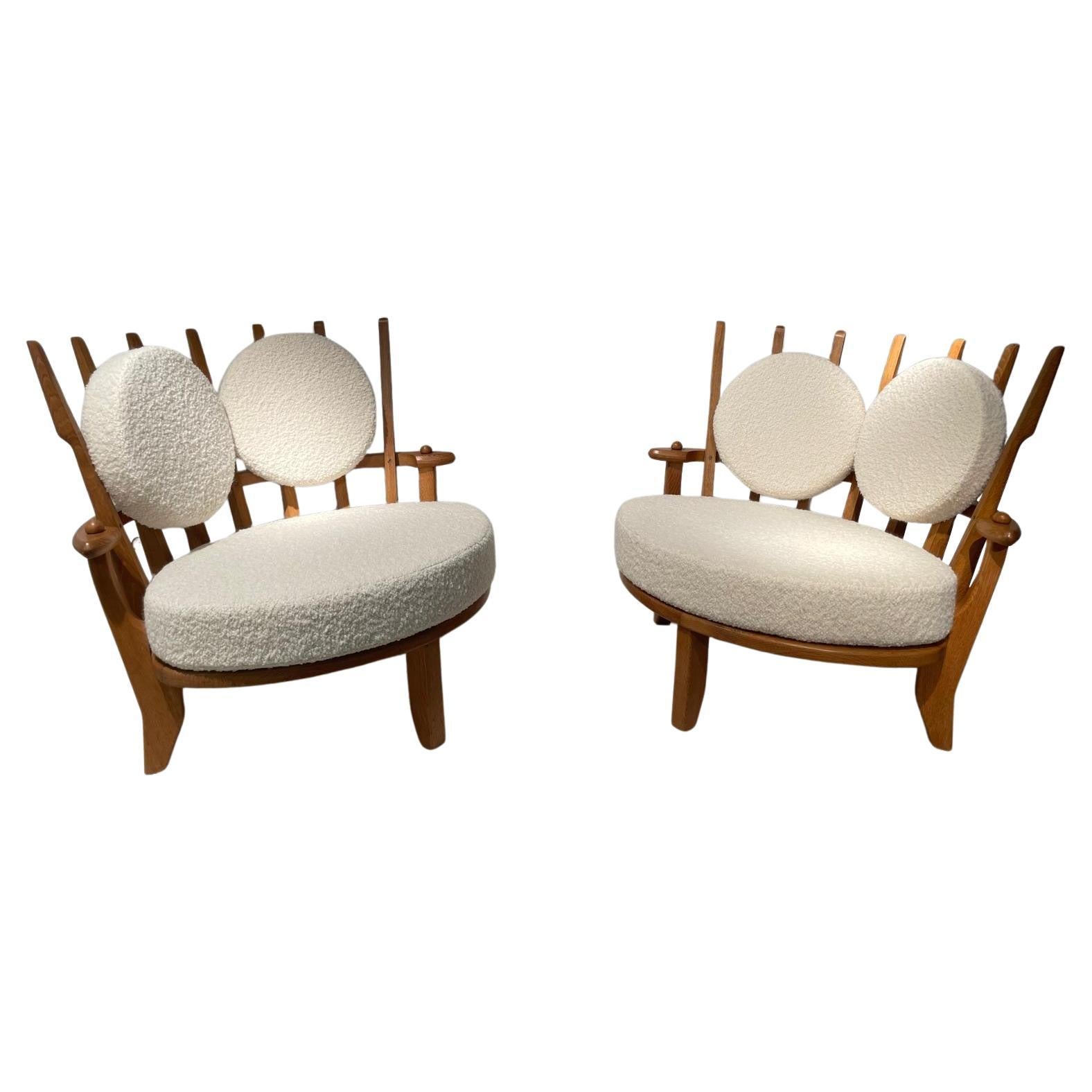 Paire de fauteuils Guillerme et Chambron