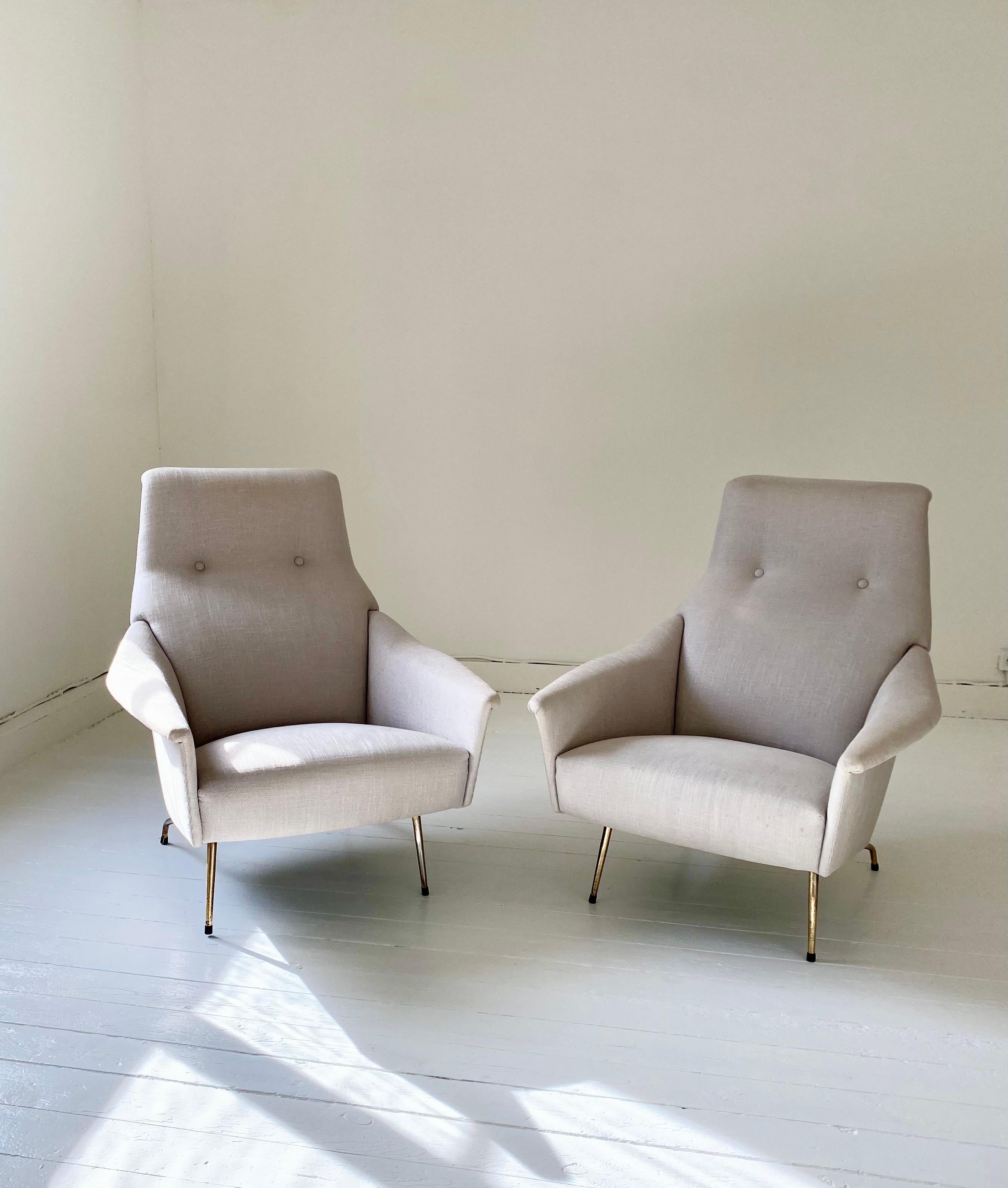 Streamlined Moderne Paire de fauteuils Guy Besnard