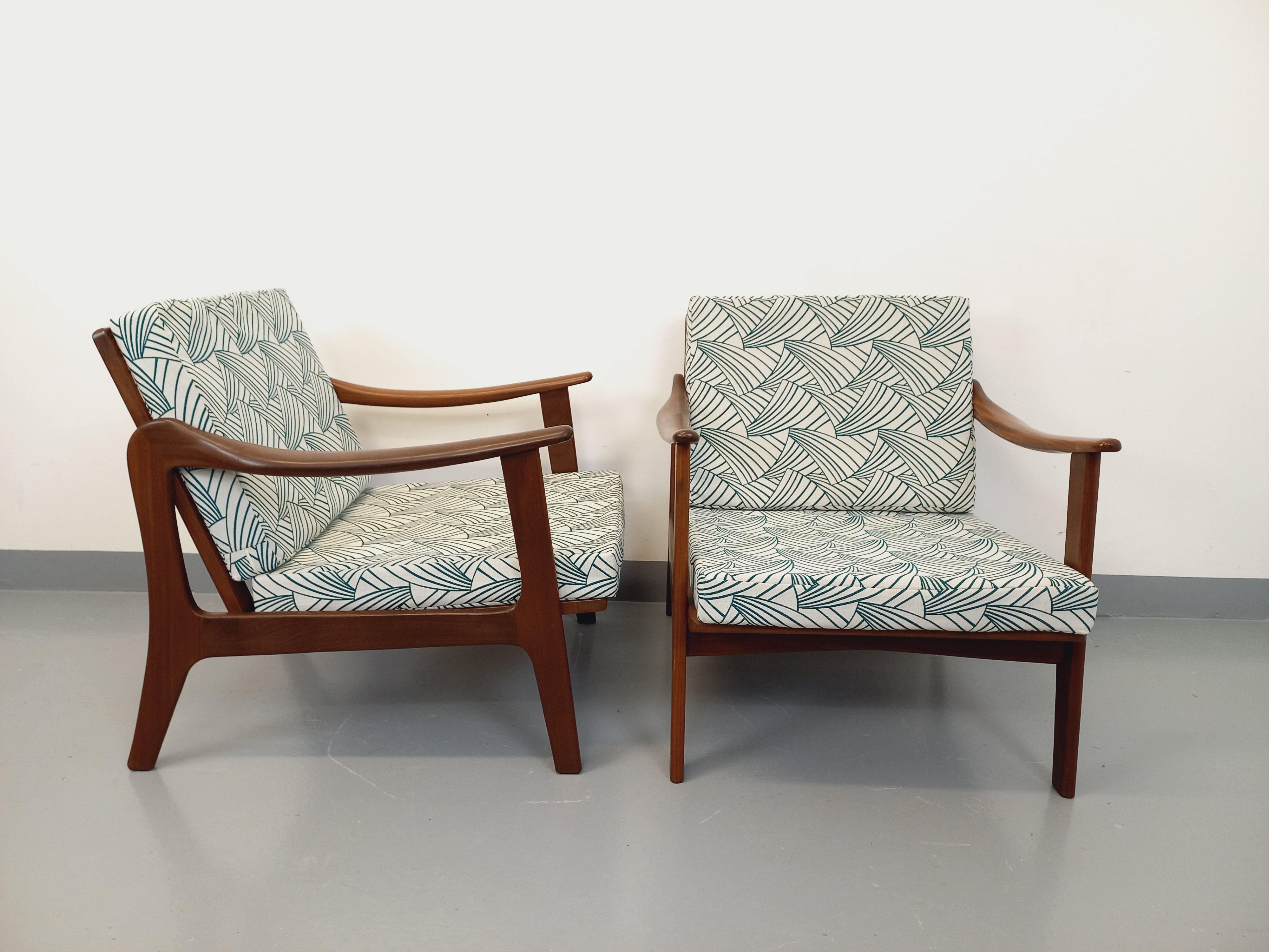 Paio di mobili scandinavi vintage Arne Wahl Iversen per Komfort en teck in vendita 12