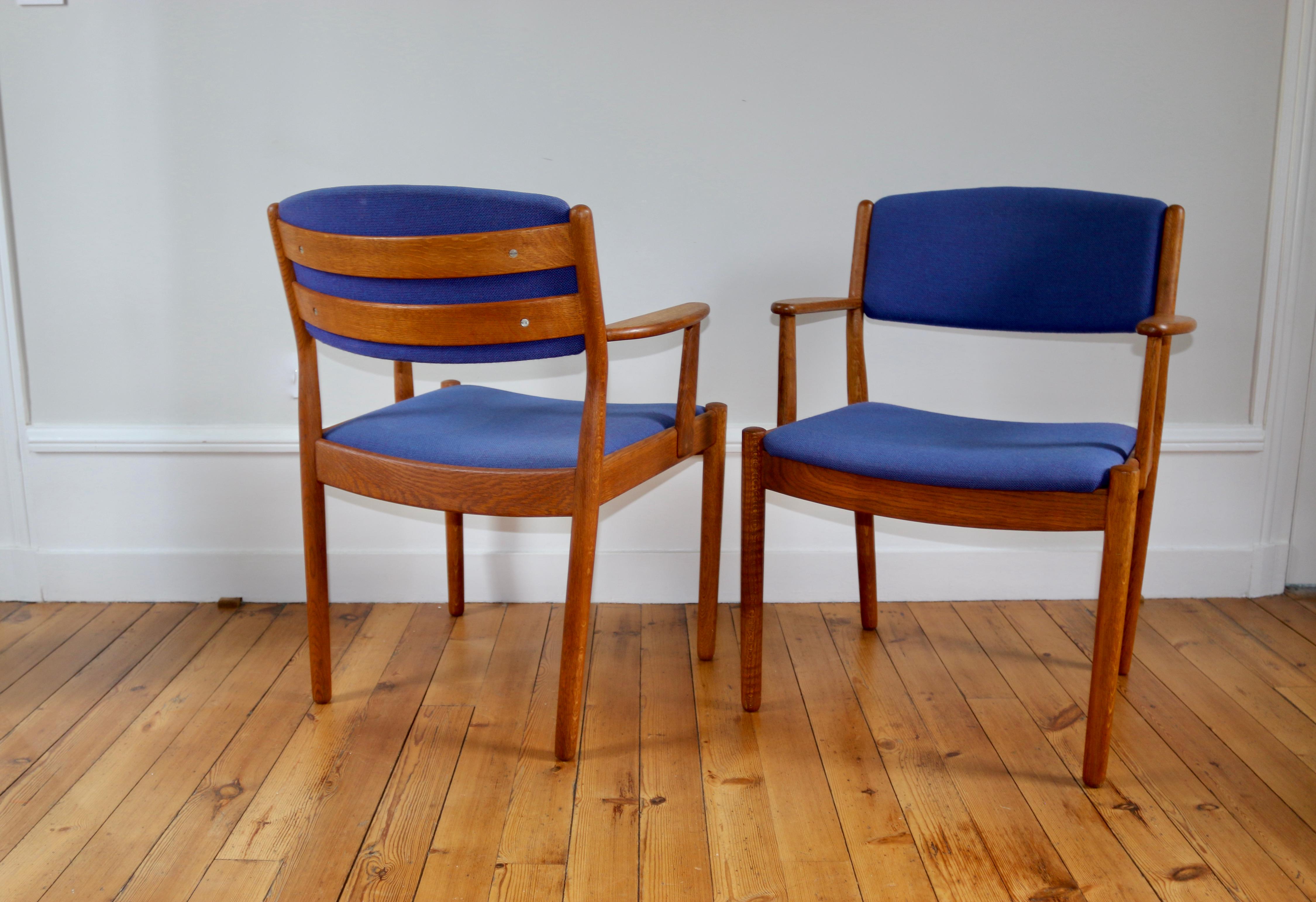 Danois Paire de fauteuils scandinaves vintage Poul Volther J72 en chêne, 1960 en vente