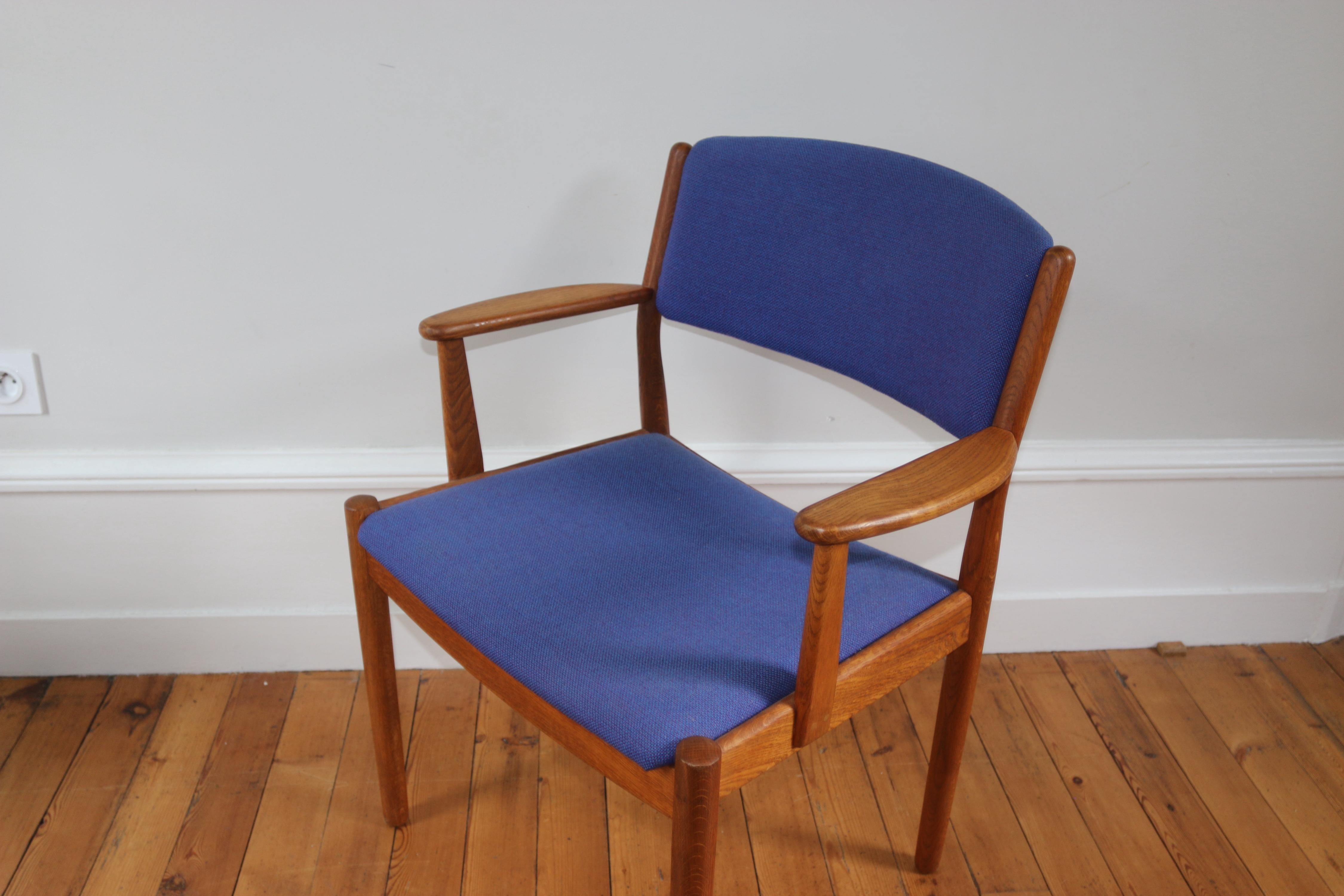Mid-20th Century Paire de fauteuils scandinaves vintage Poul Volther J72 en chêne, 1960 For Sale