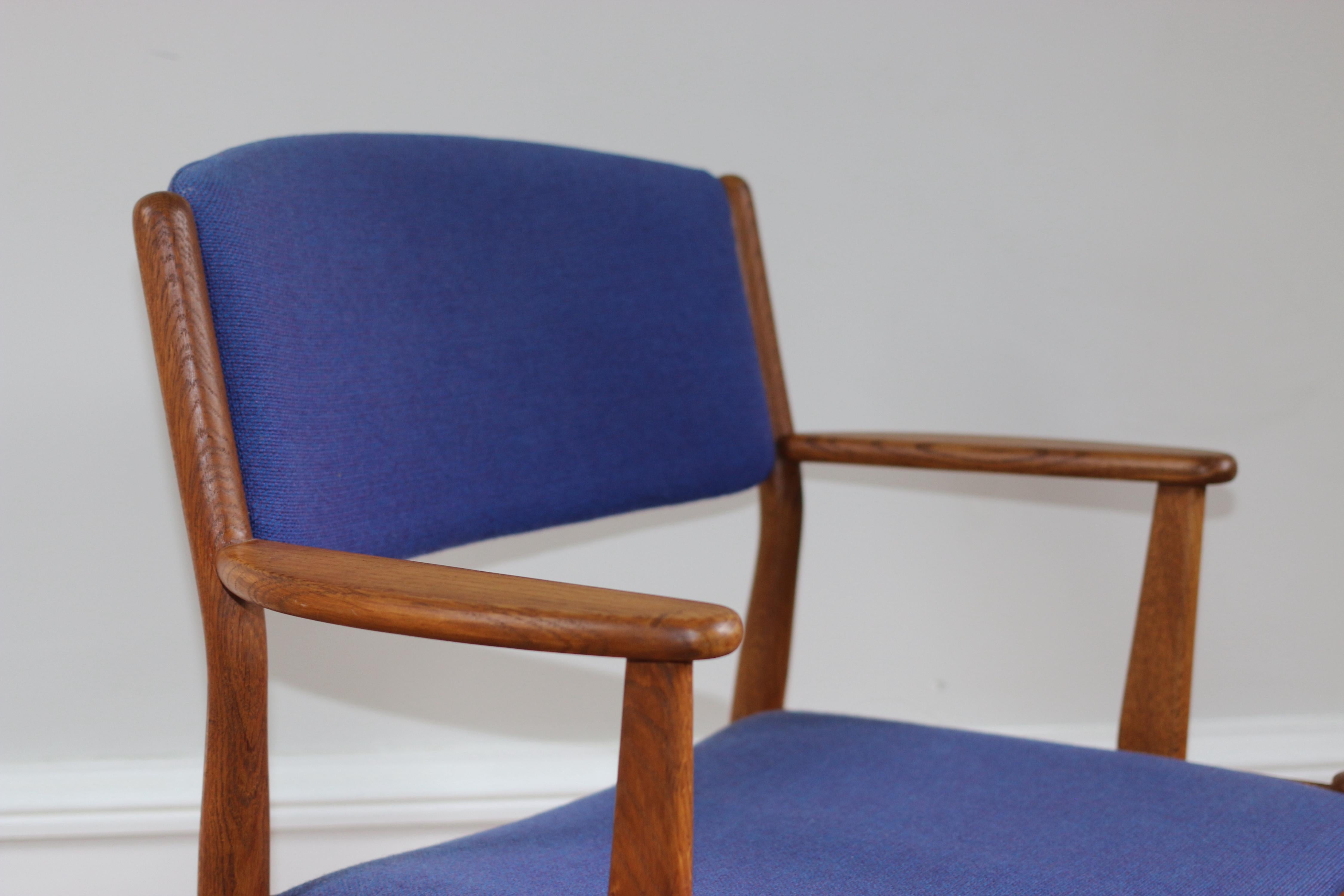 Chêne Paire de fauteuils scandinaves vintage Poul Volther J72 en chêne, 1960 en vente