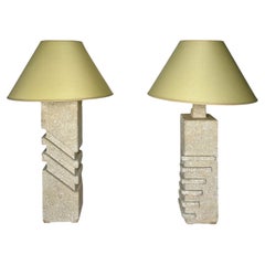 Paire de lampe sculpturale en pierre calcaire blanche Albert Tormos, France 1960