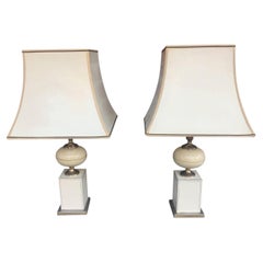 Paire de lampes de table, circa 1970 Petits défauts sur les abat-jour