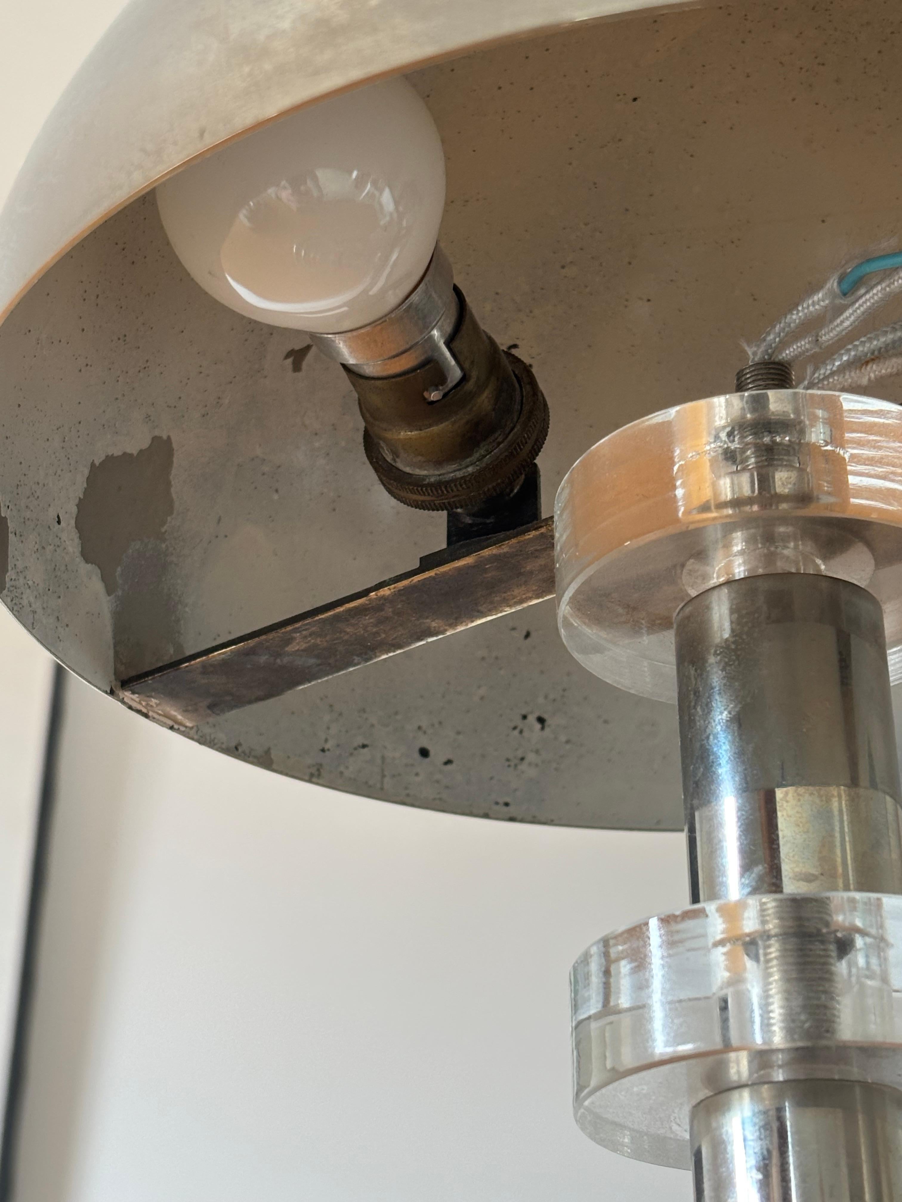 Paire de lampes moderniste vers 1940 Bon état - En vente à LYON, FR