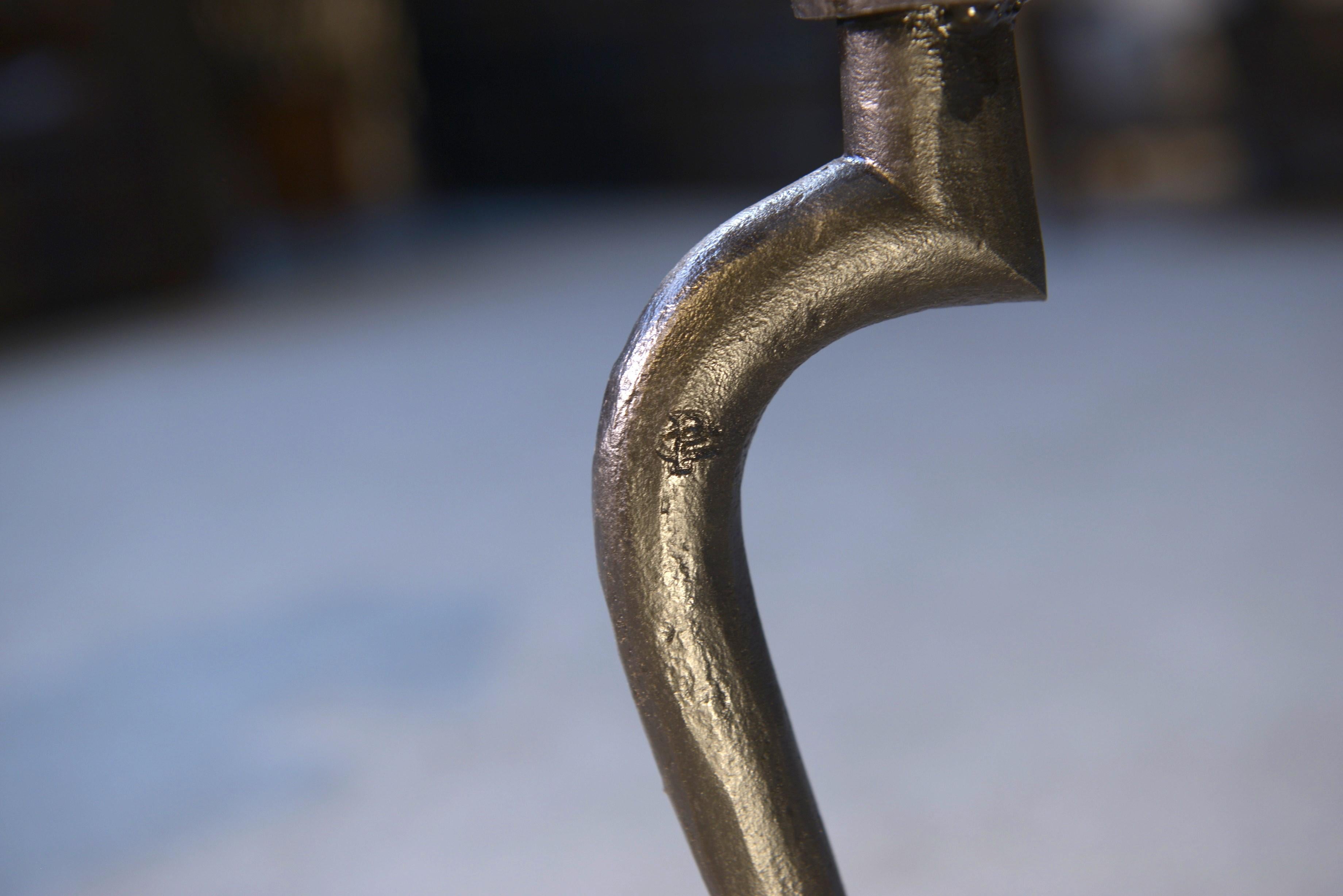 Paire de tables d'appoint en fer forgé et plateau en chêne travail français For Sale 2