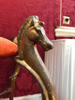 Paire de tabourets en métal doré