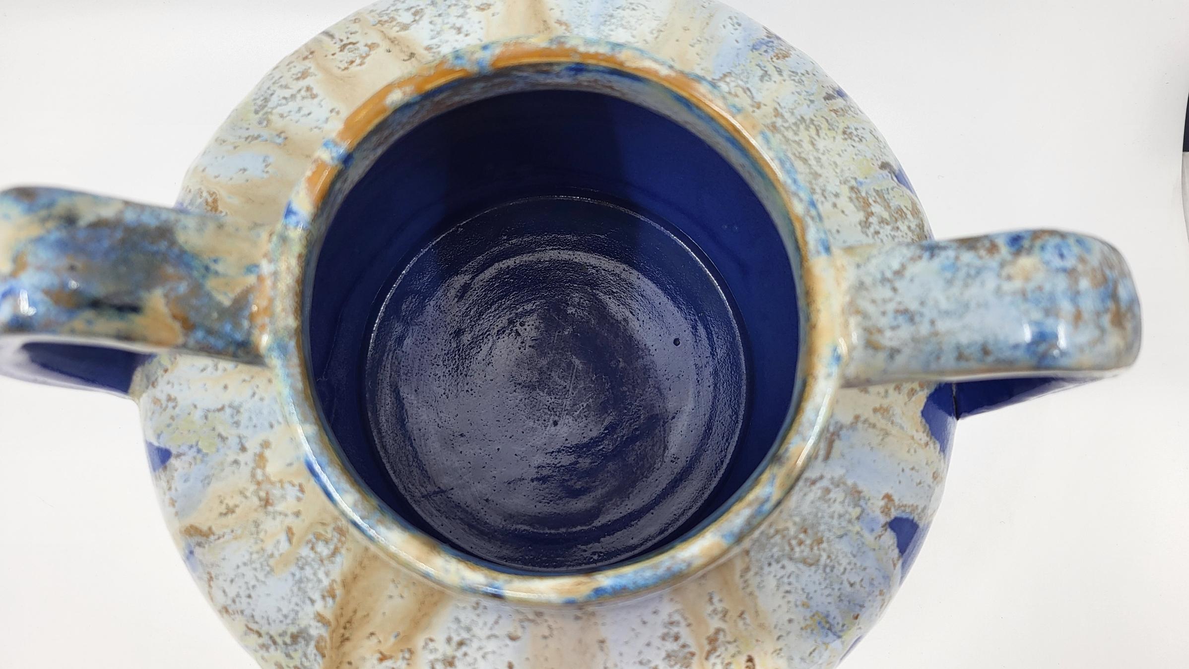 Milieu du XXe siècle Paire de vases Alphonse Mouton céramique d'art bleu azur Français Art Déco 1930  en vente