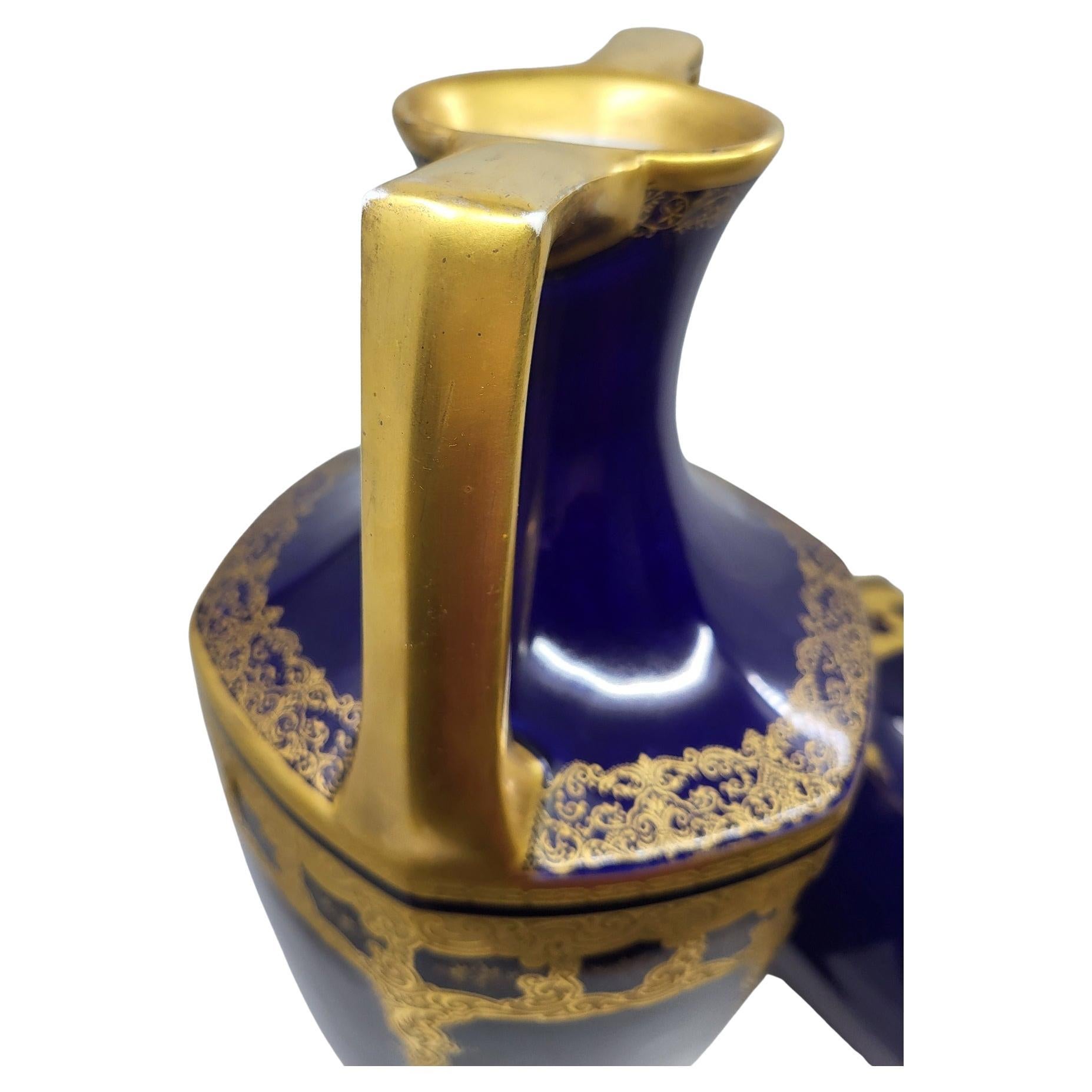 Coppia di vasi Amphore Jean Pouyat, W Guerin Paris Limoges Bleu France 19 ième in vendita 1