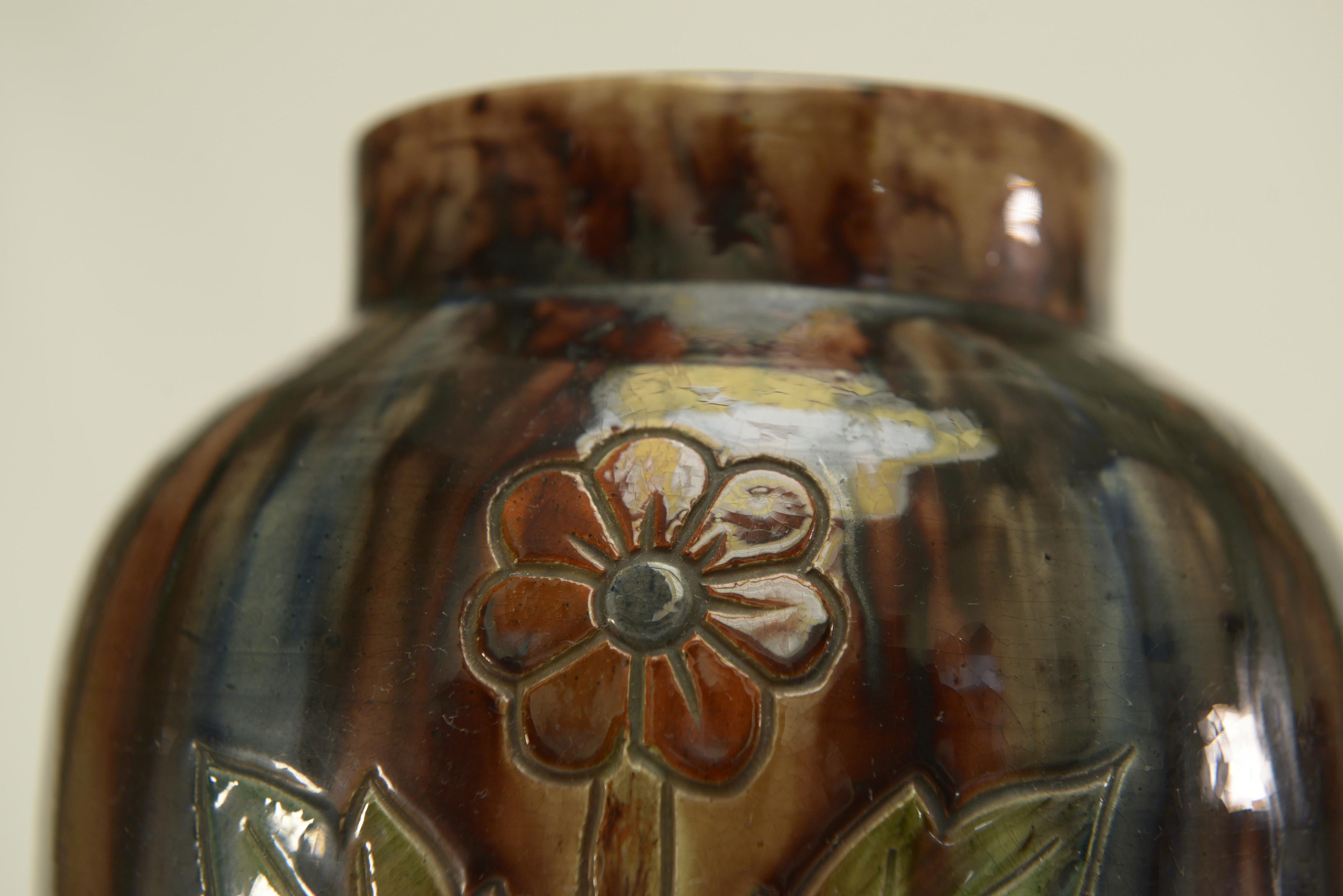 Paire de vases en barbotine début XXème estampillé BELGIUM 158 en venta 2