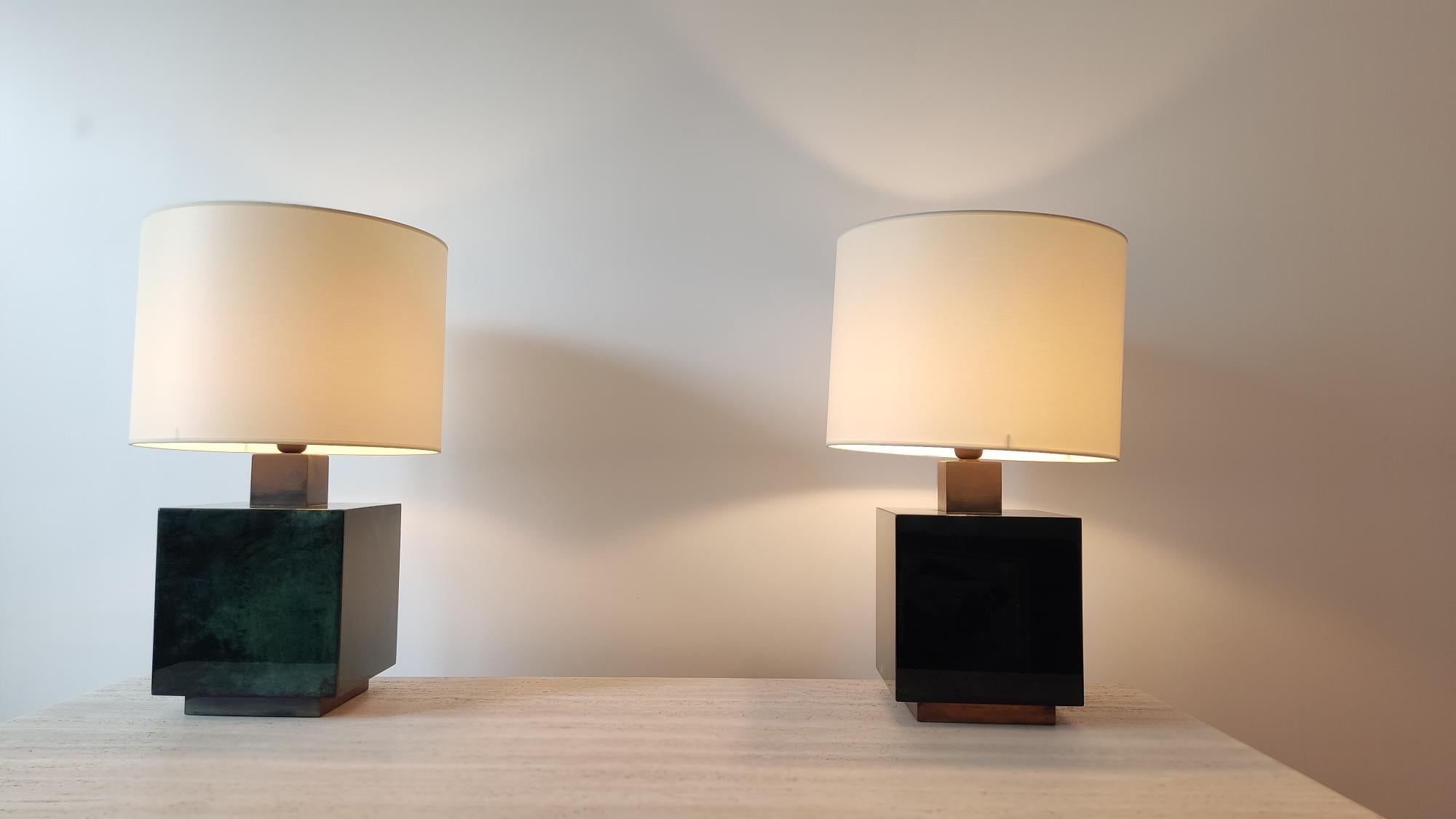 Paire of Aldo Tura lamps - Italy 1960s 2
