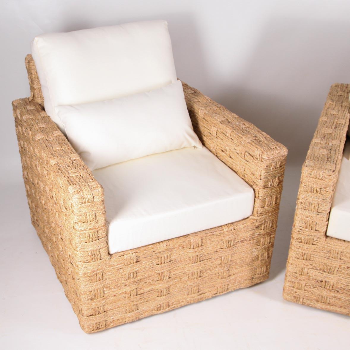 Mid-Century Modern Paire of braided seagrass armchairs  For Sale