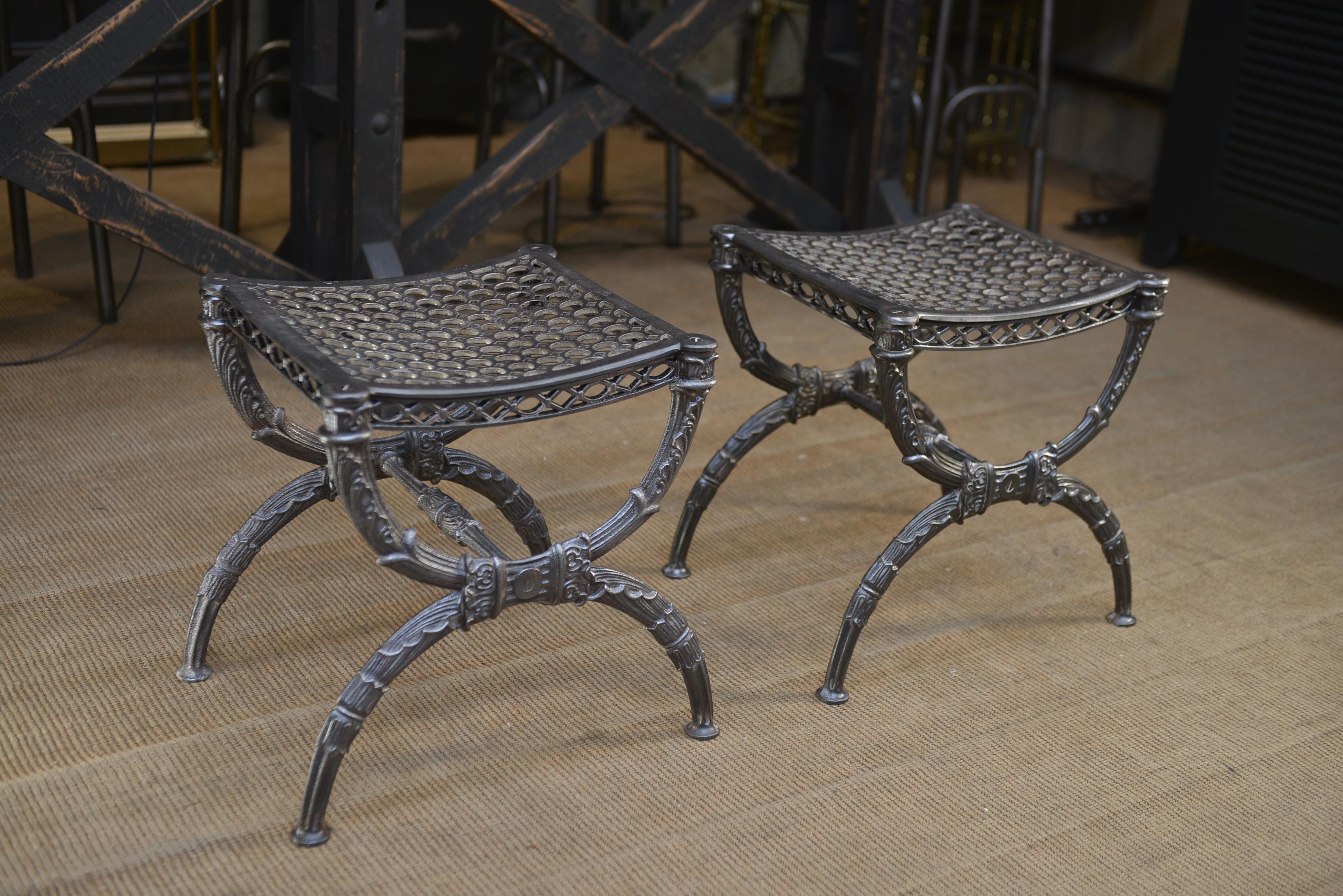 Paire of Cast Iron Stools France, circa 1900 For Sale 2