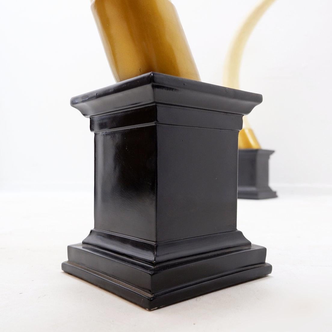 Paire of Faux Elephant Tusks - 20th H:82cm In Good Condition For Sale In Linkebeek, BE