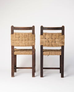 Coppia di sedie laterali in corda e Oak scuro nello stile di Jourdain, Francia, anni '40