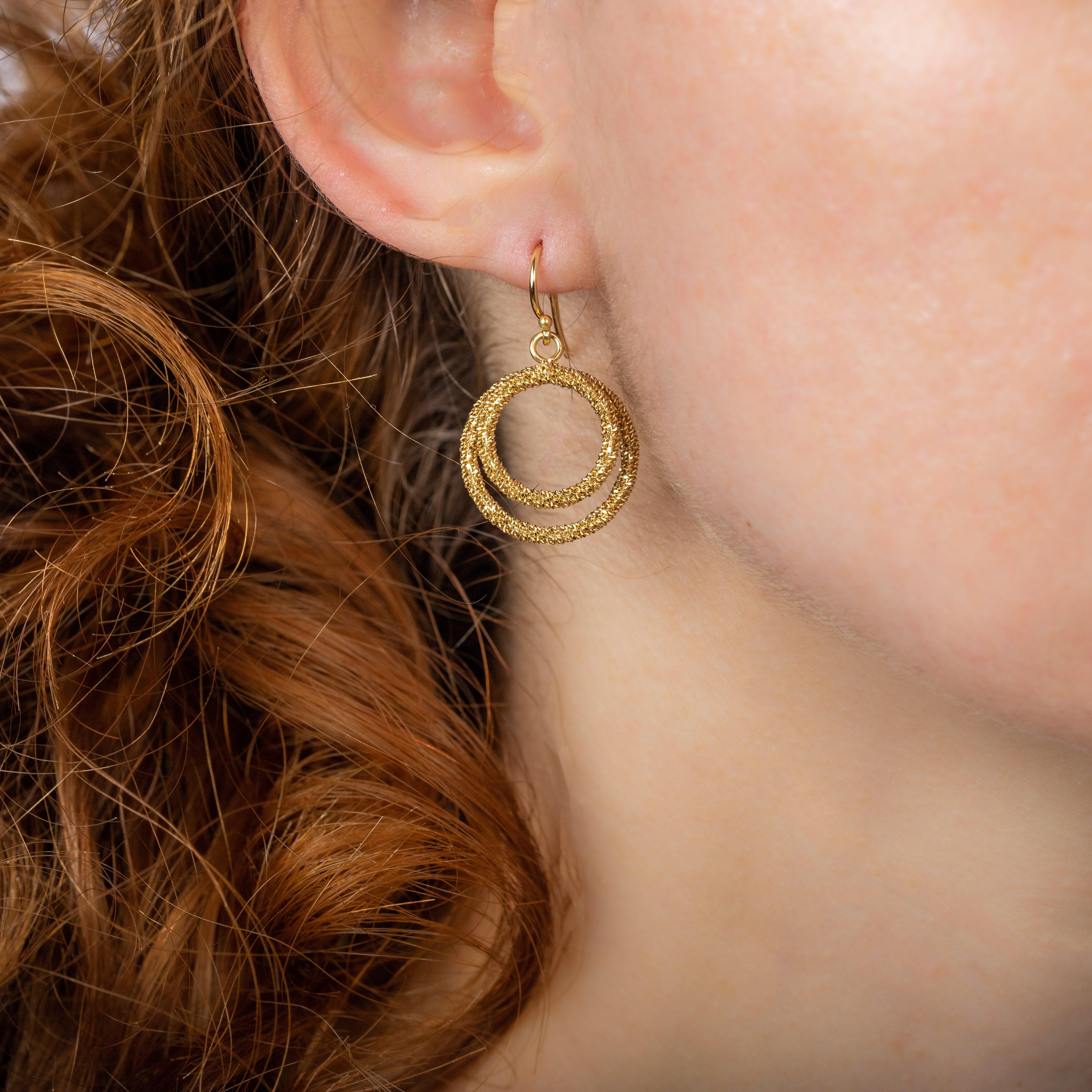 Paired Circle Stardust Earrings In New Condition For Sale In Chapel Hill, NC
