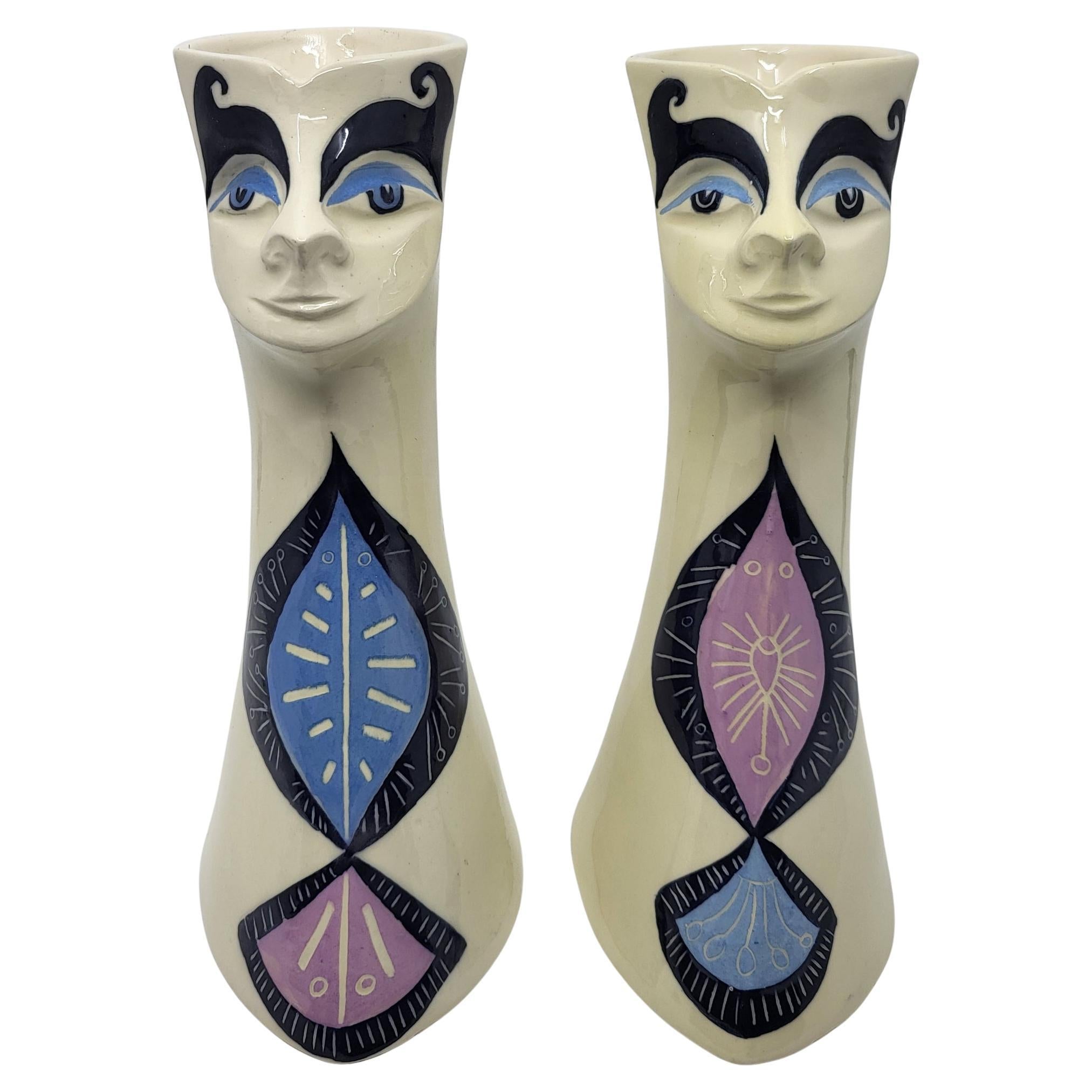 Paires de Vases Anthropomorphe Gabrielle Mackiewicz en céramique Francaise in vendita