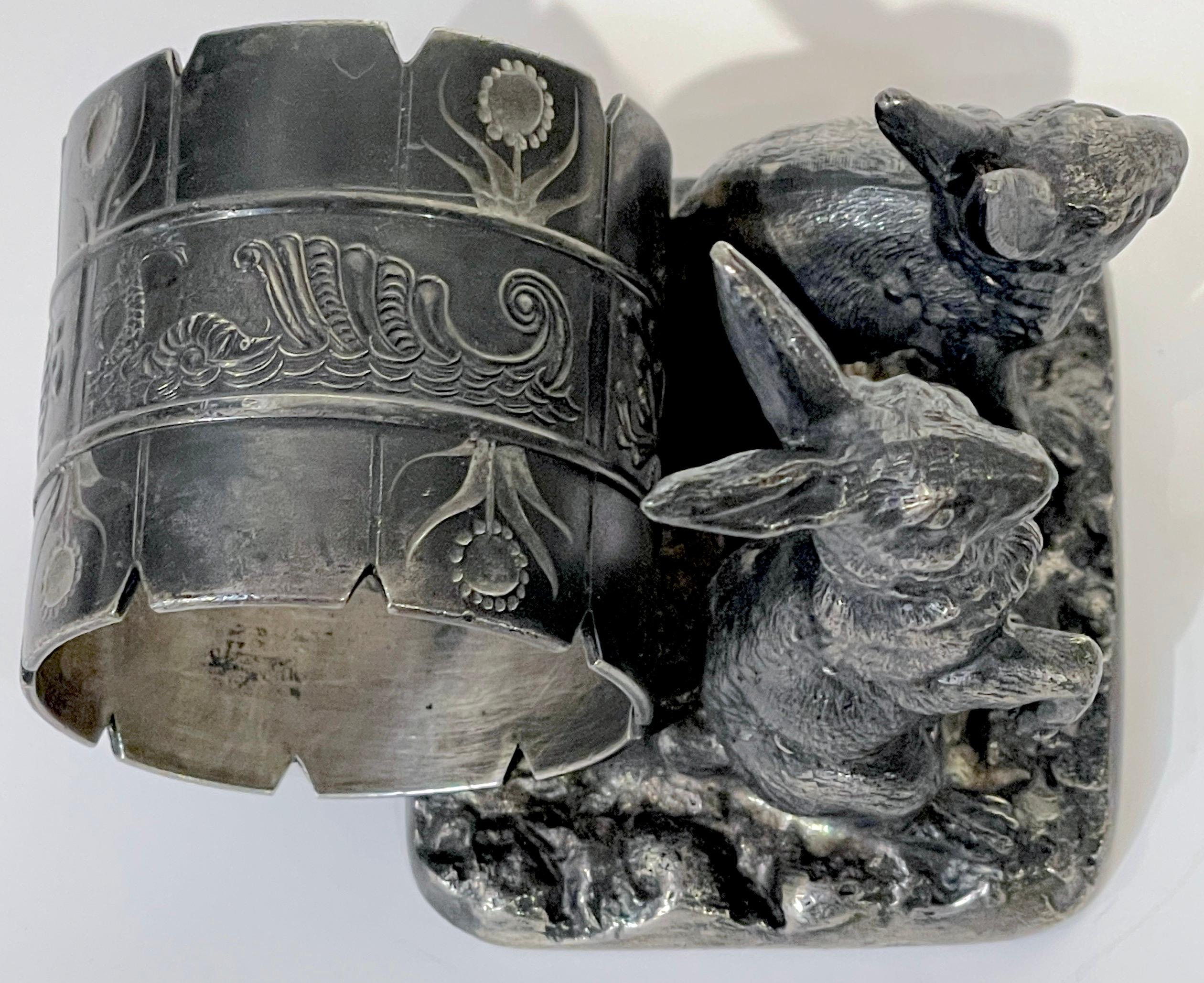 Silver Plate Pairpoint Silverplated Figural Napkin Ring 'Double Rabbits'  For Sale