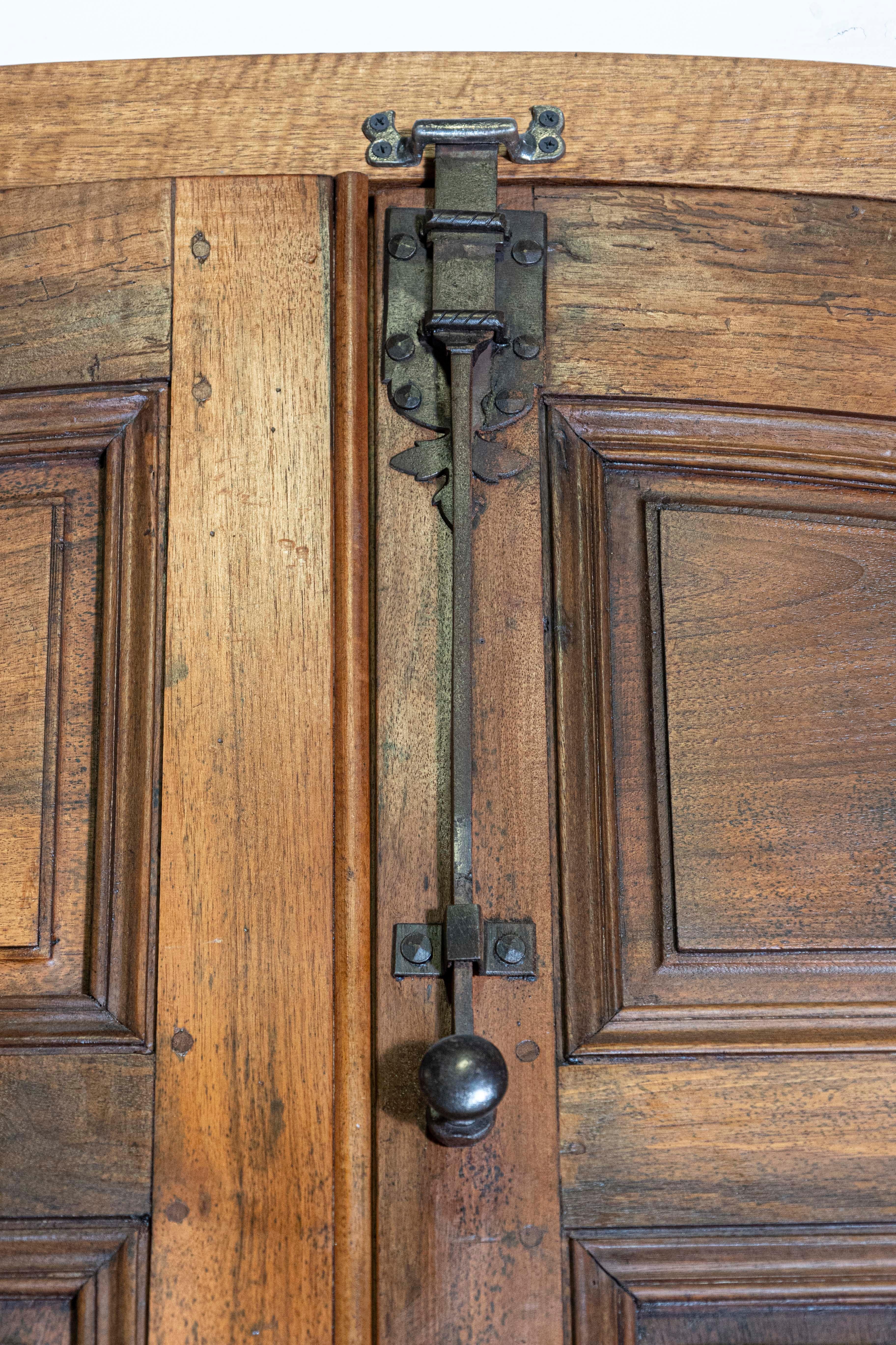 Coppia di porte di comunicazione francesi del XVIII secolo CIRCA 1790 In condizioni buone in vendita a Atlanta, GA