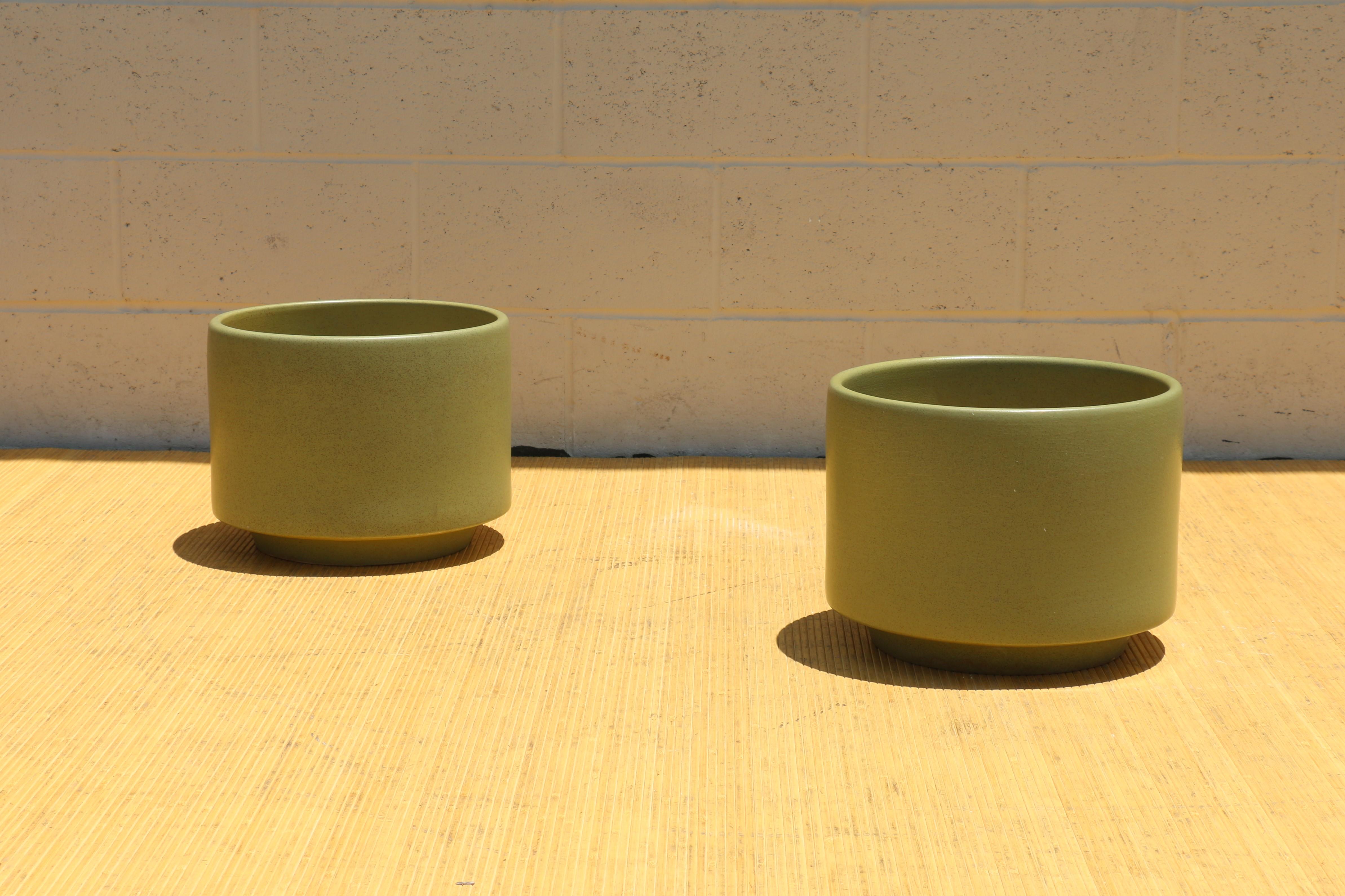 Late 20th Century Pairs of 1970s Gainey Art Pottery Modern Planters in Satin Green Glaze