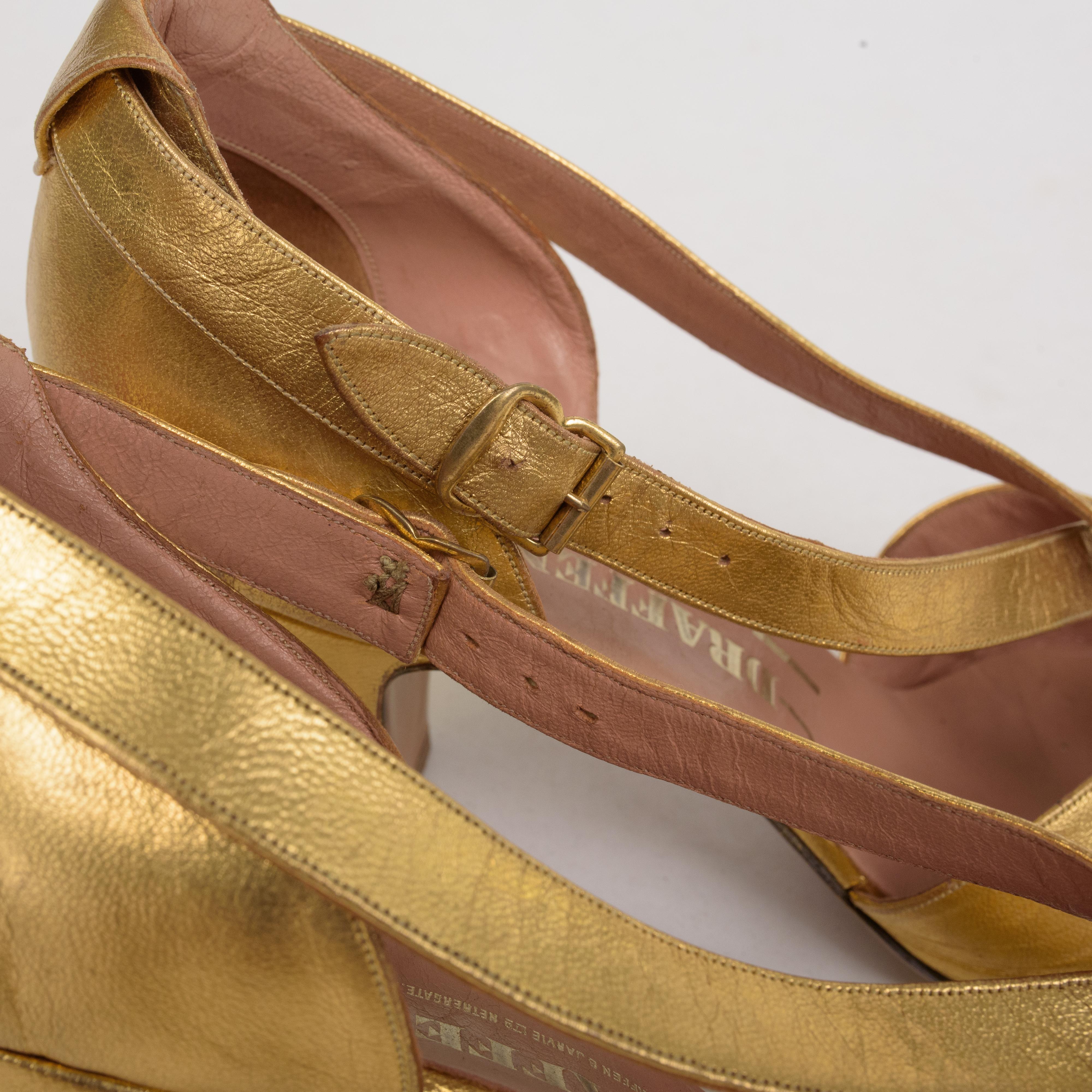Pairs of ballroom shoes - Salomés in golden leather Circa 1930/1940 3