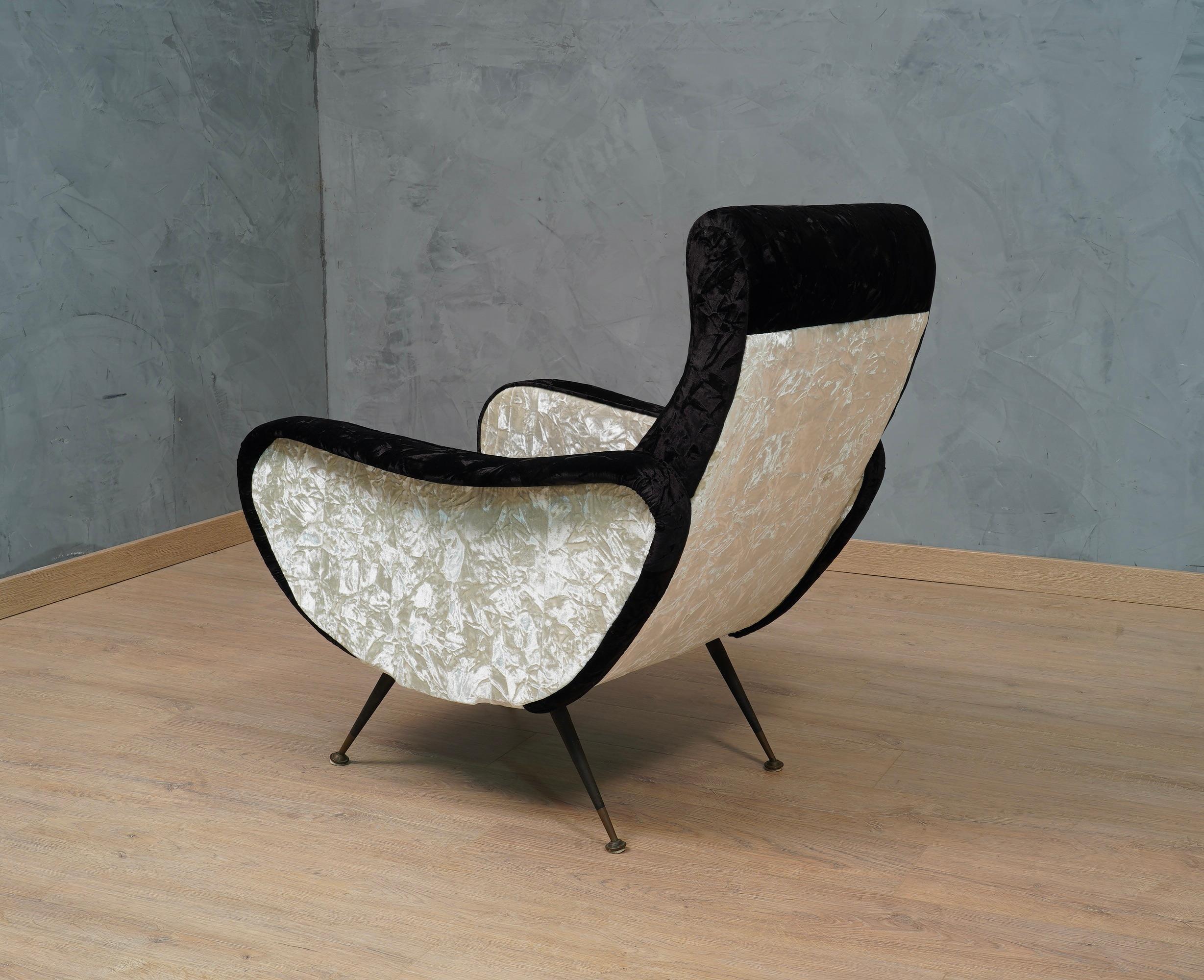 Pairs of Black and White Fabric Italian Armchairs, 1950 For Sale 2