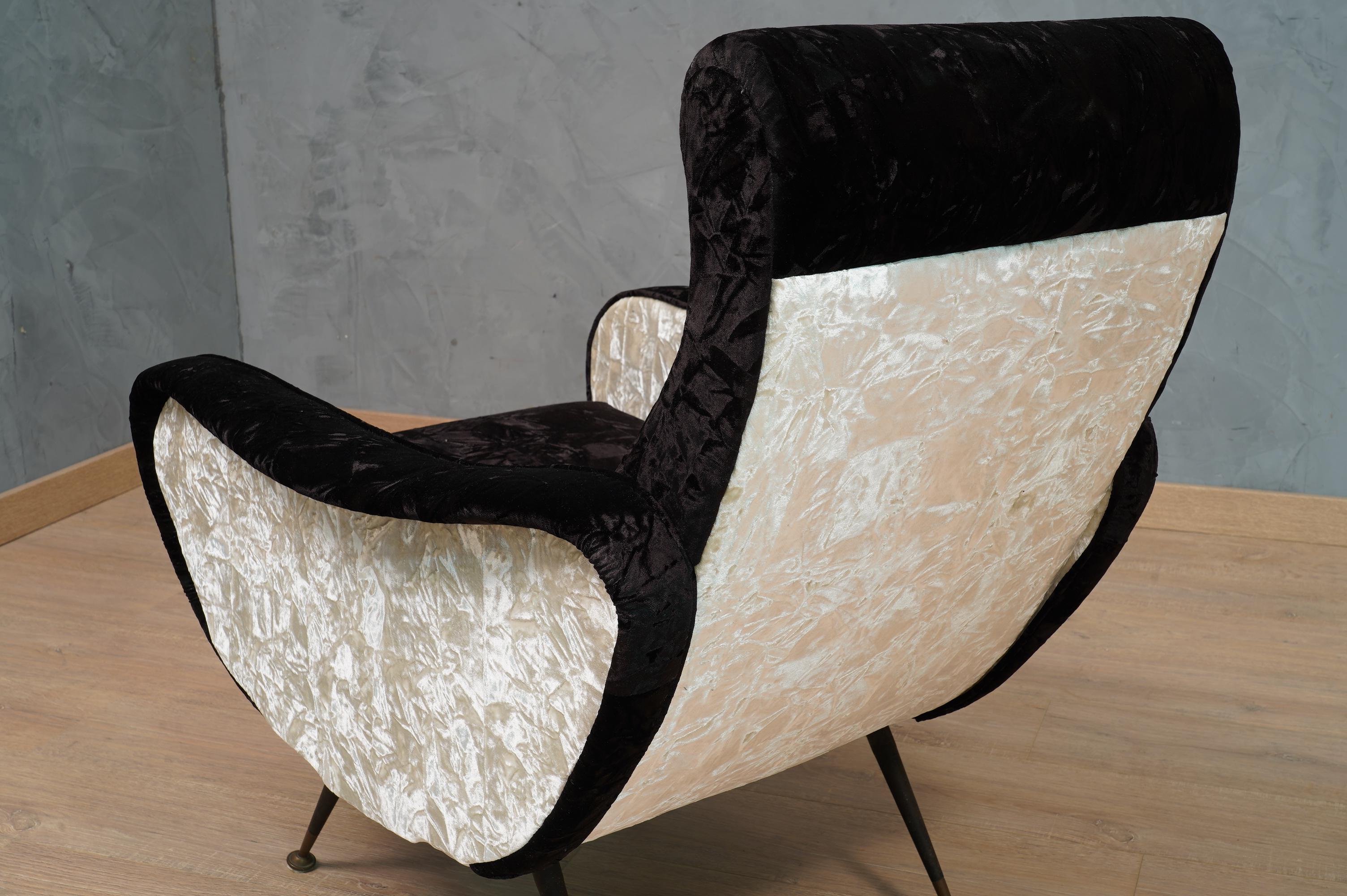 Pairs of Black and White Fabric Italian Armchairs, 1950 For Sale 3