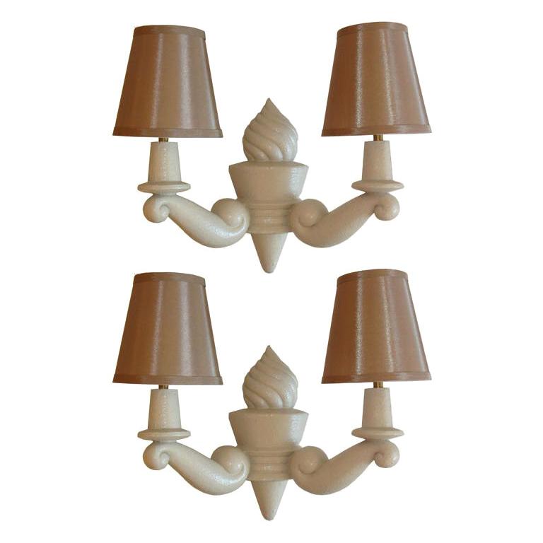 Pares de Escayolas Francesas Firmadas Arlus Made in France, 2 Pares Disponibles en venta