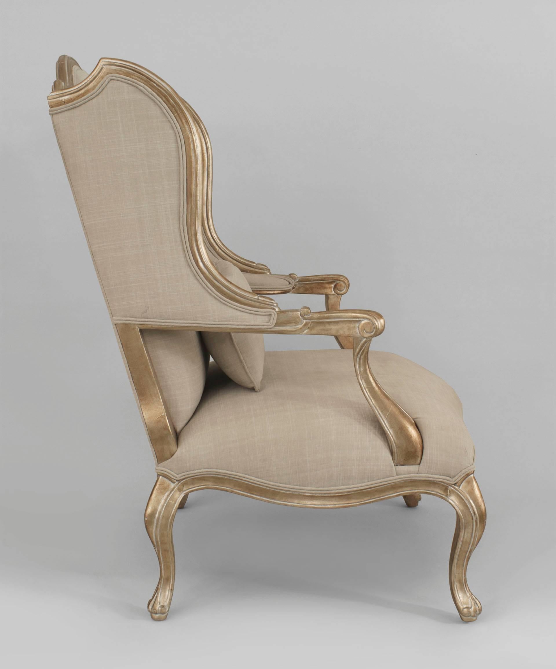 Pair of Louis XV Style Gilt Wing Berg√©re Chairs In Good Condition For Sale In New York, NY