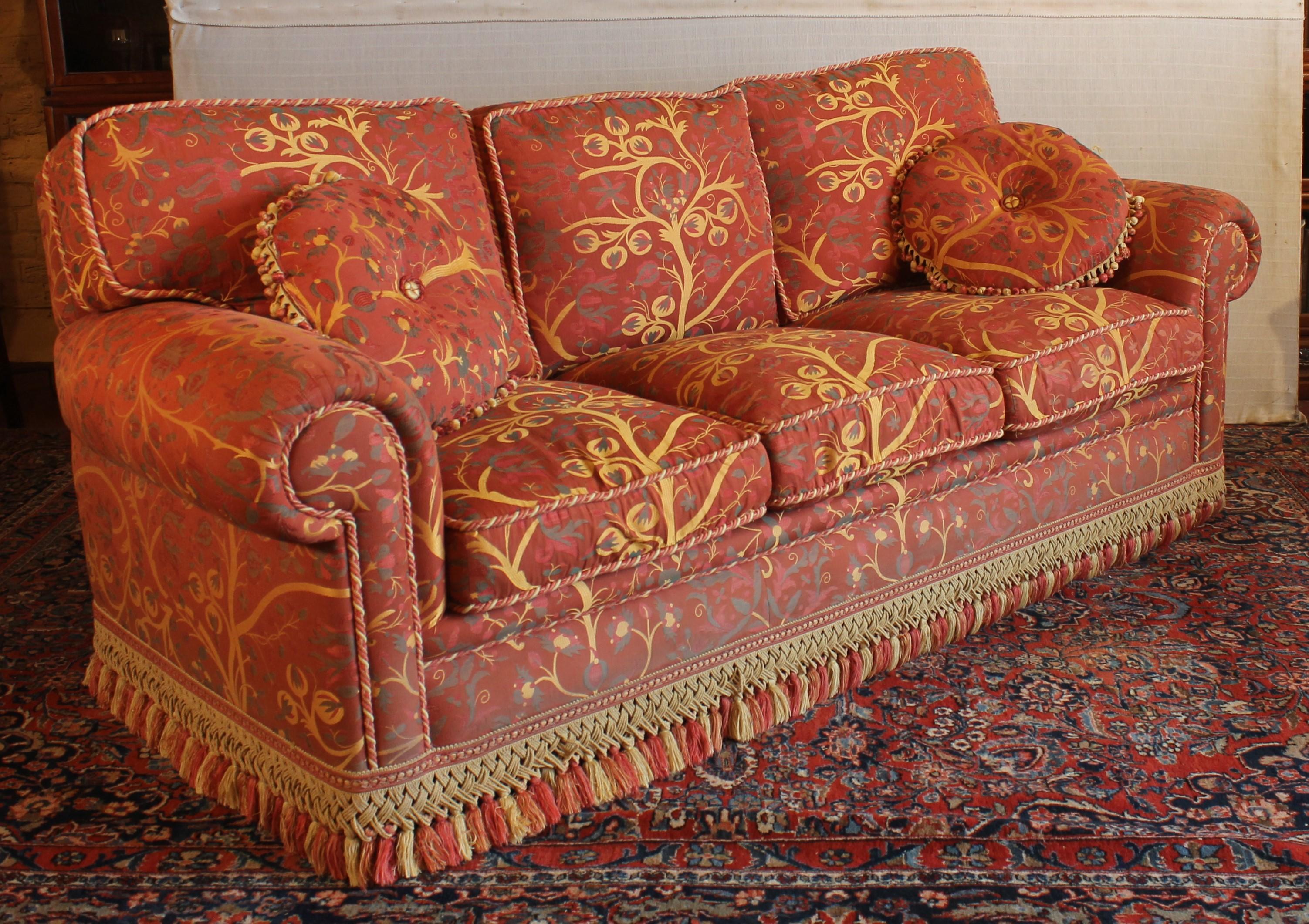 Pairs Of Sofas With Floral Decor 6