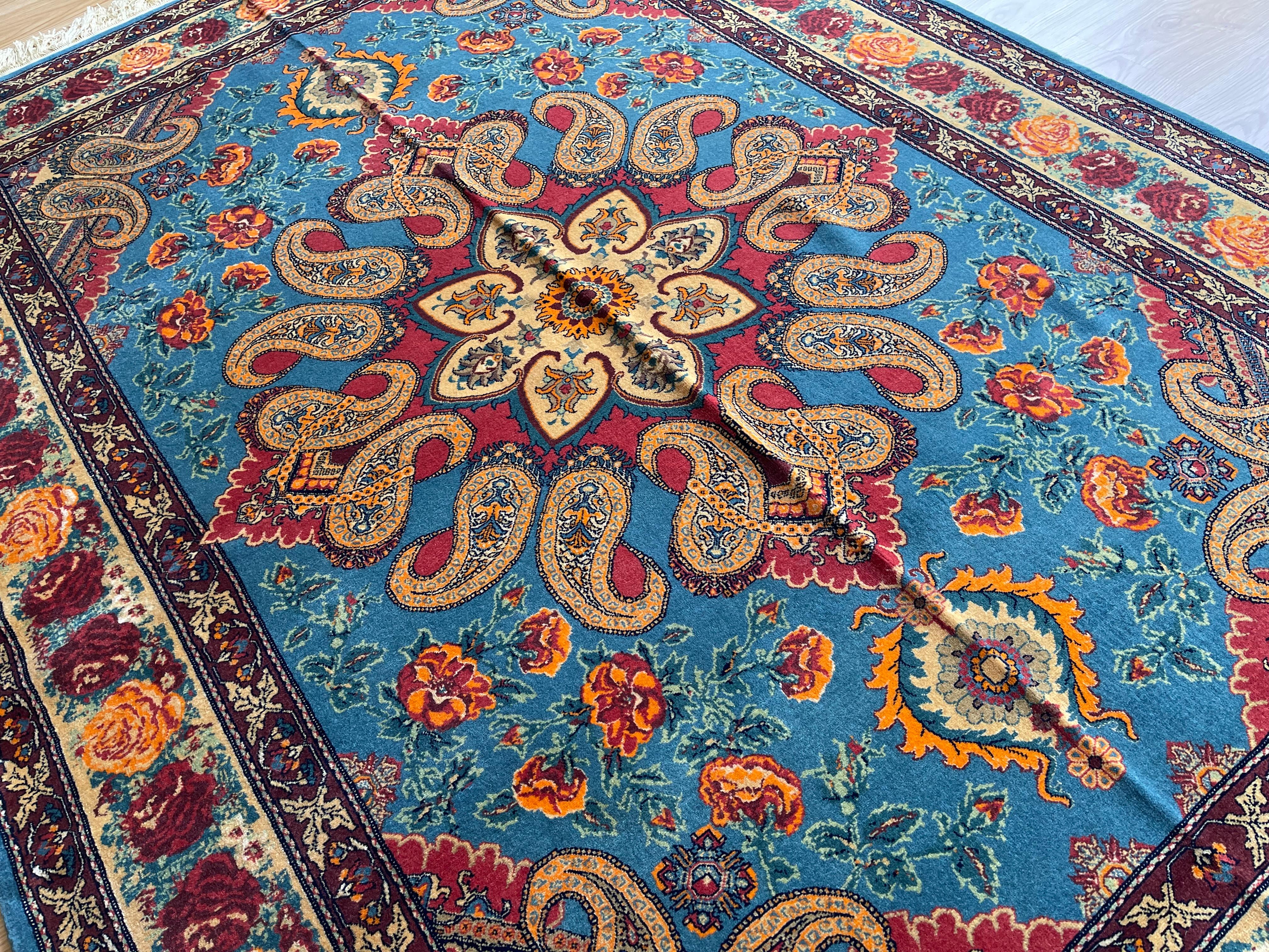 Exclusive Livingroom Rug, Paisley Blue Rug, Silk & Wool Handmade Carpet  For Sale 2